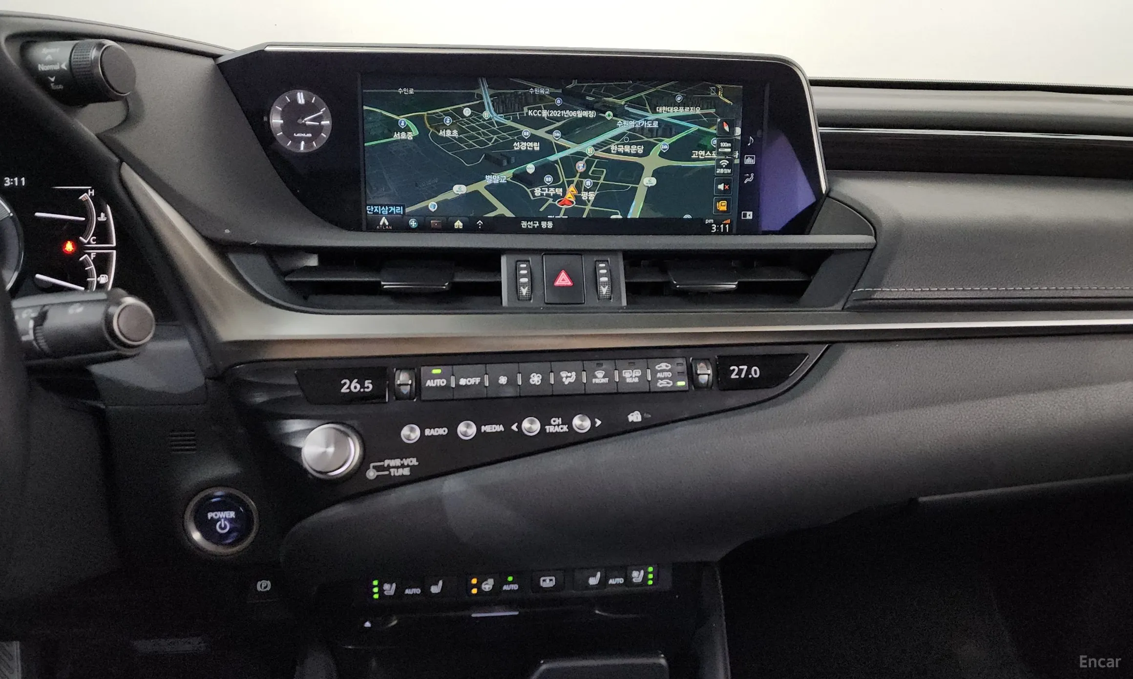 Lexus ES300h 7th Generation превью 14