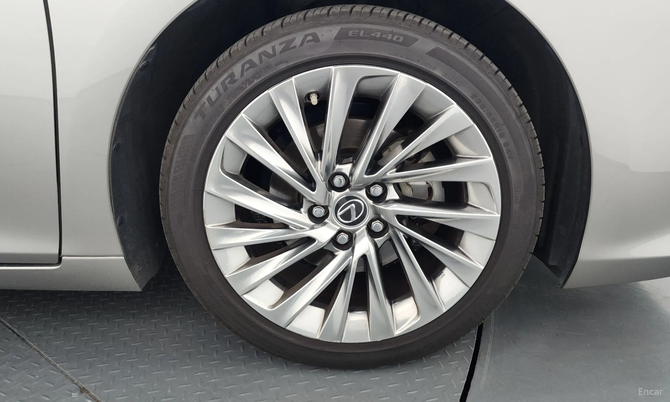 Lexus ES300h 7th Generation превью 5