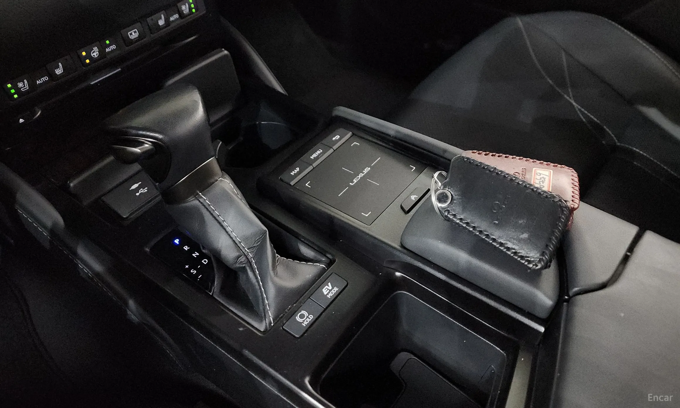 Lexus ES300h 7th Generation превью 9
