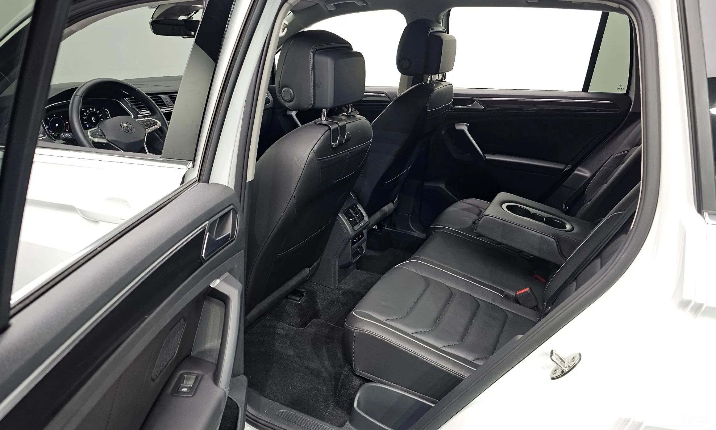 Volkswagen Tiguan 2nd Generation превью 11