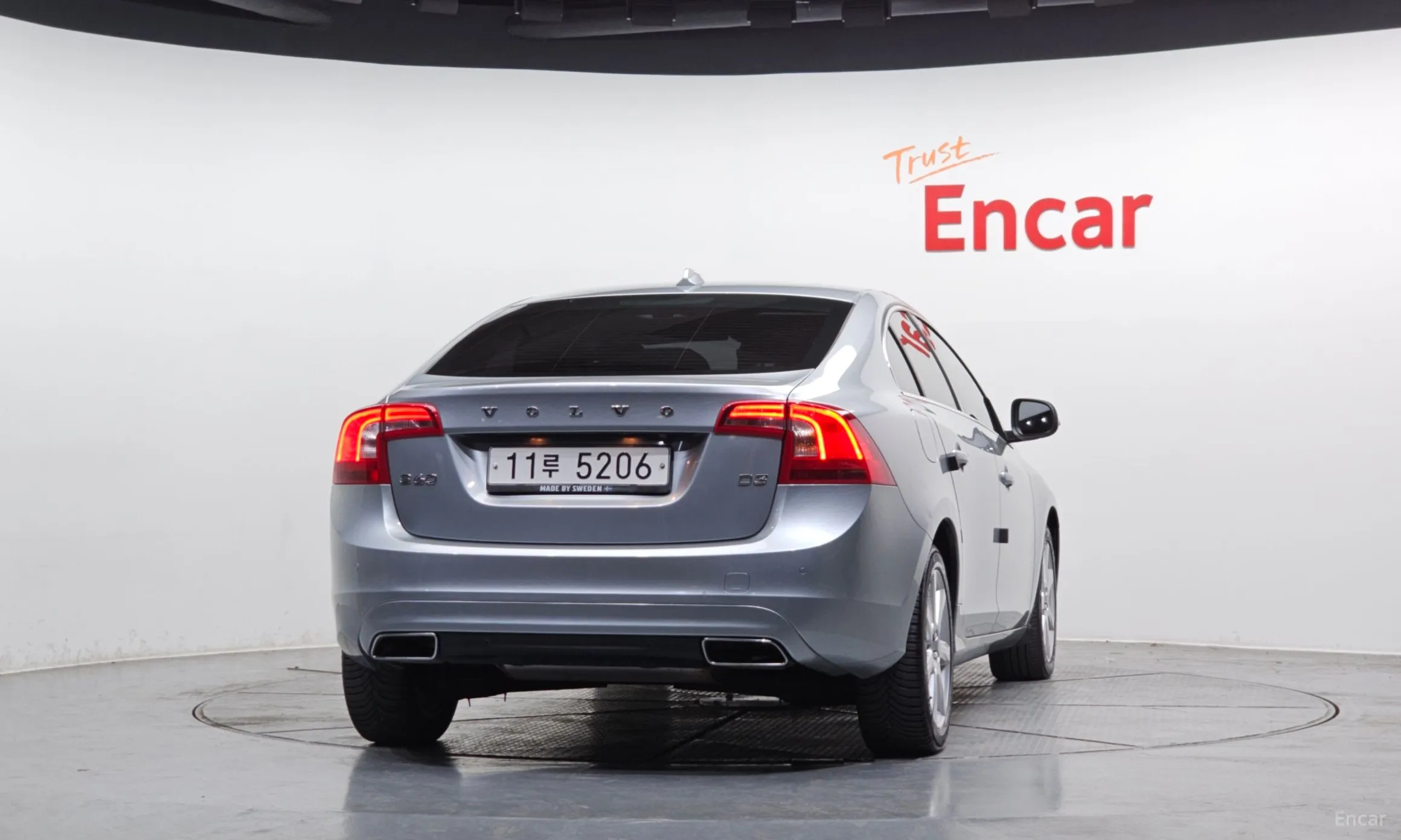 Volvo S60 превью 4