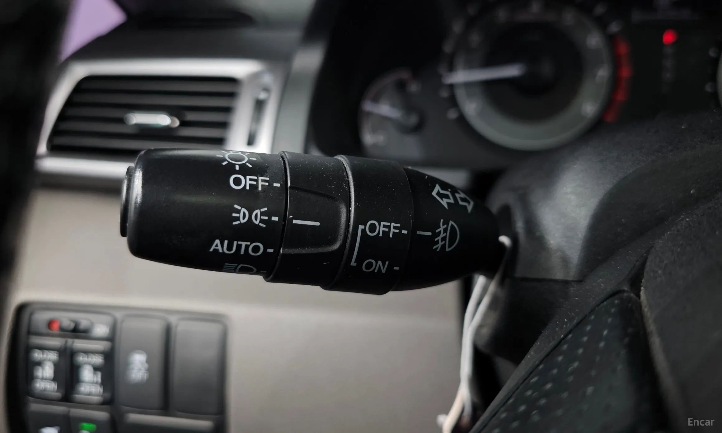 Honda Odyssey превью 17