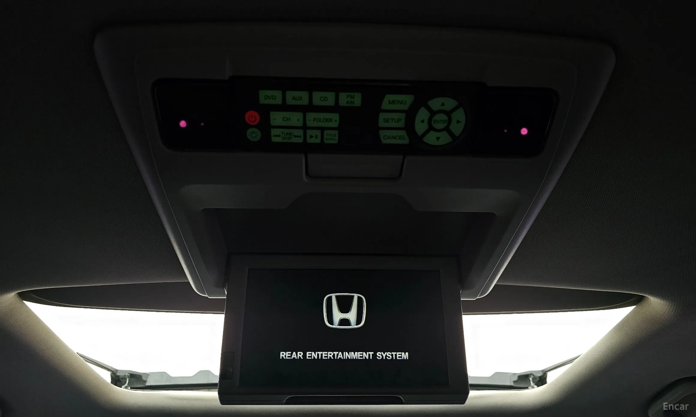 Honda Odyssey превью 18