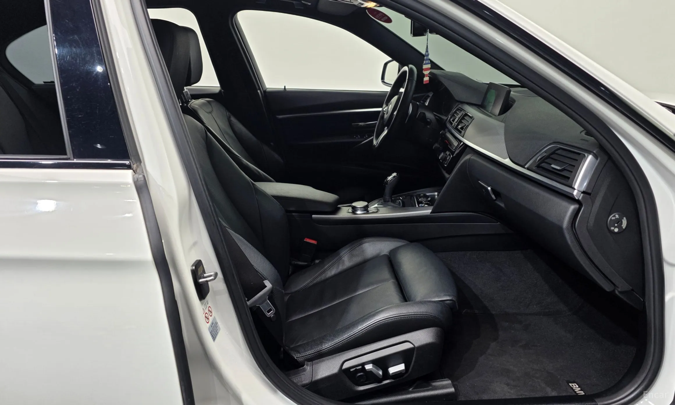 BMW 3 Series (F30) превью 11