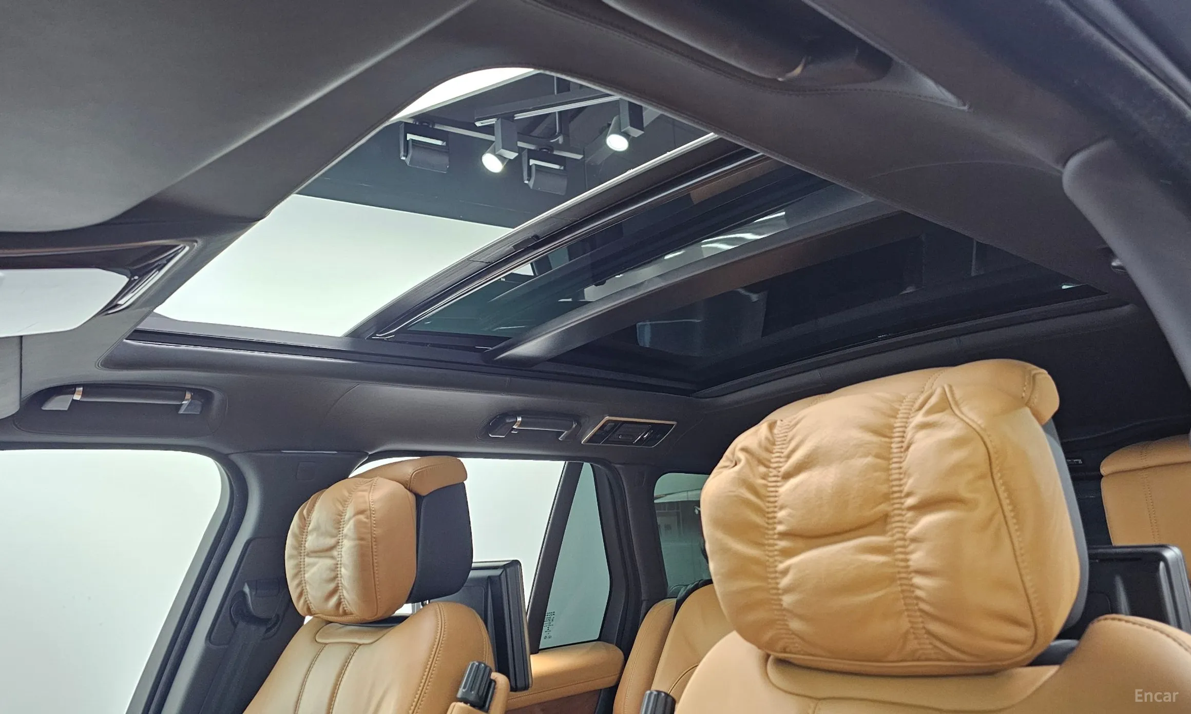 Land Rover Range Rover 4th Generation превью 17