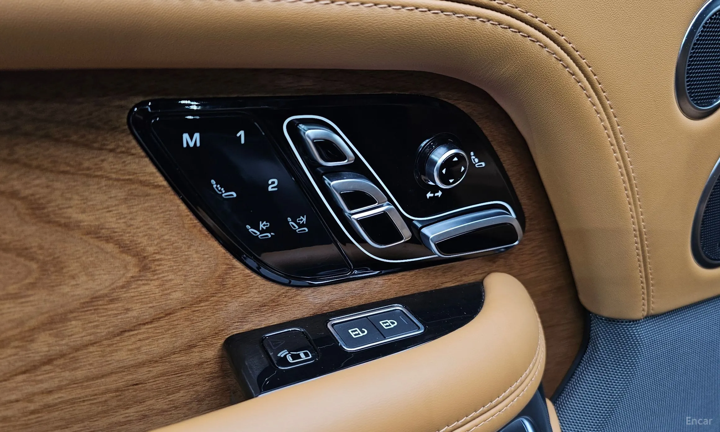 Land Rover Range Rover 4th Generation превью 18
