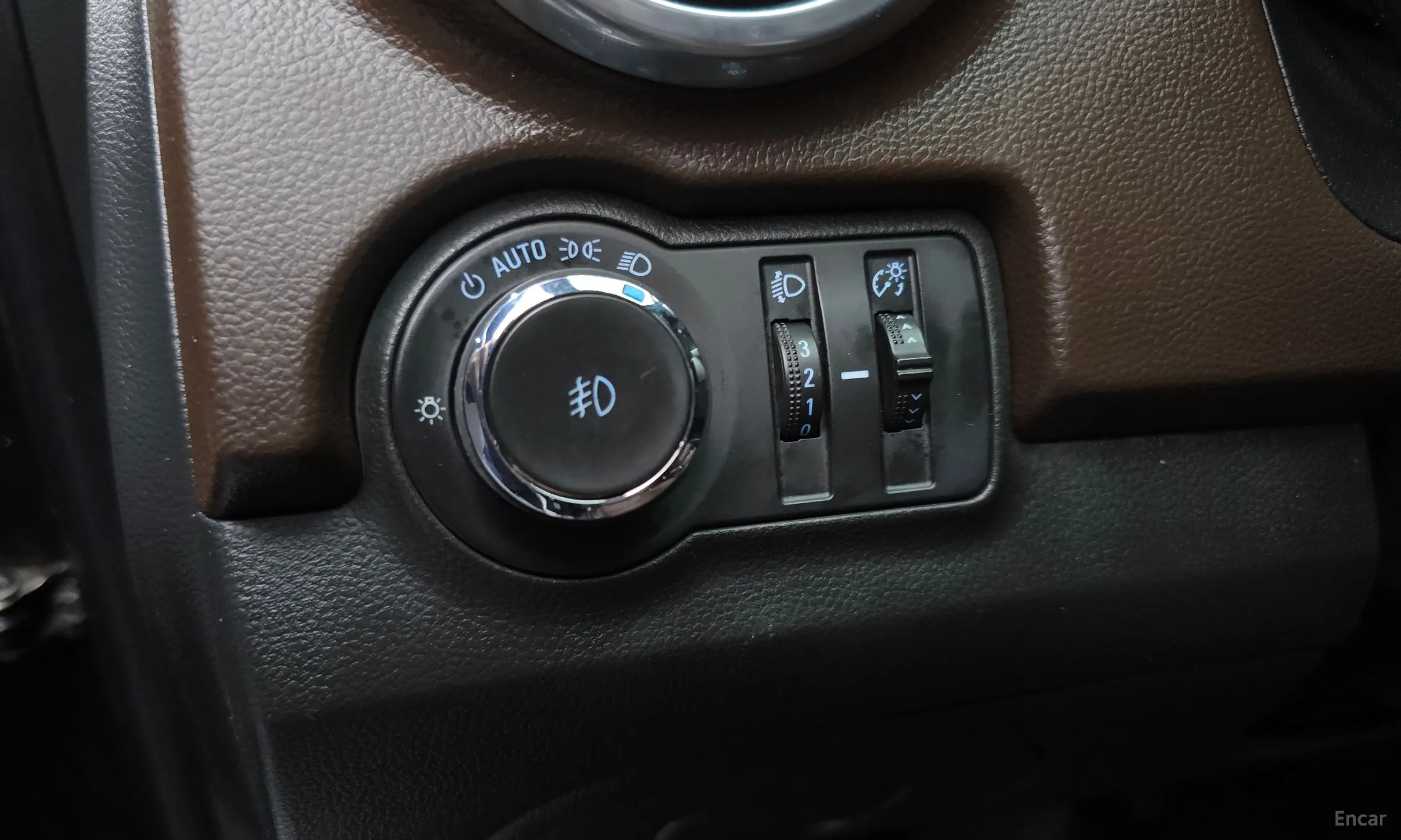 Chevrolet (GM Daewoo) Trax превью 18