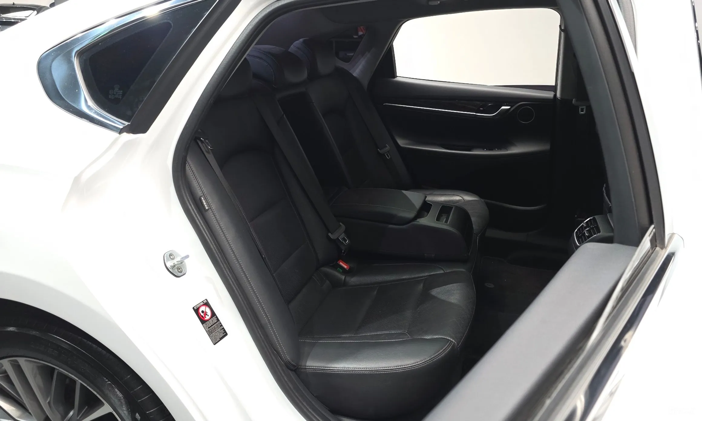 Hyundai Grandeur IG превью 12