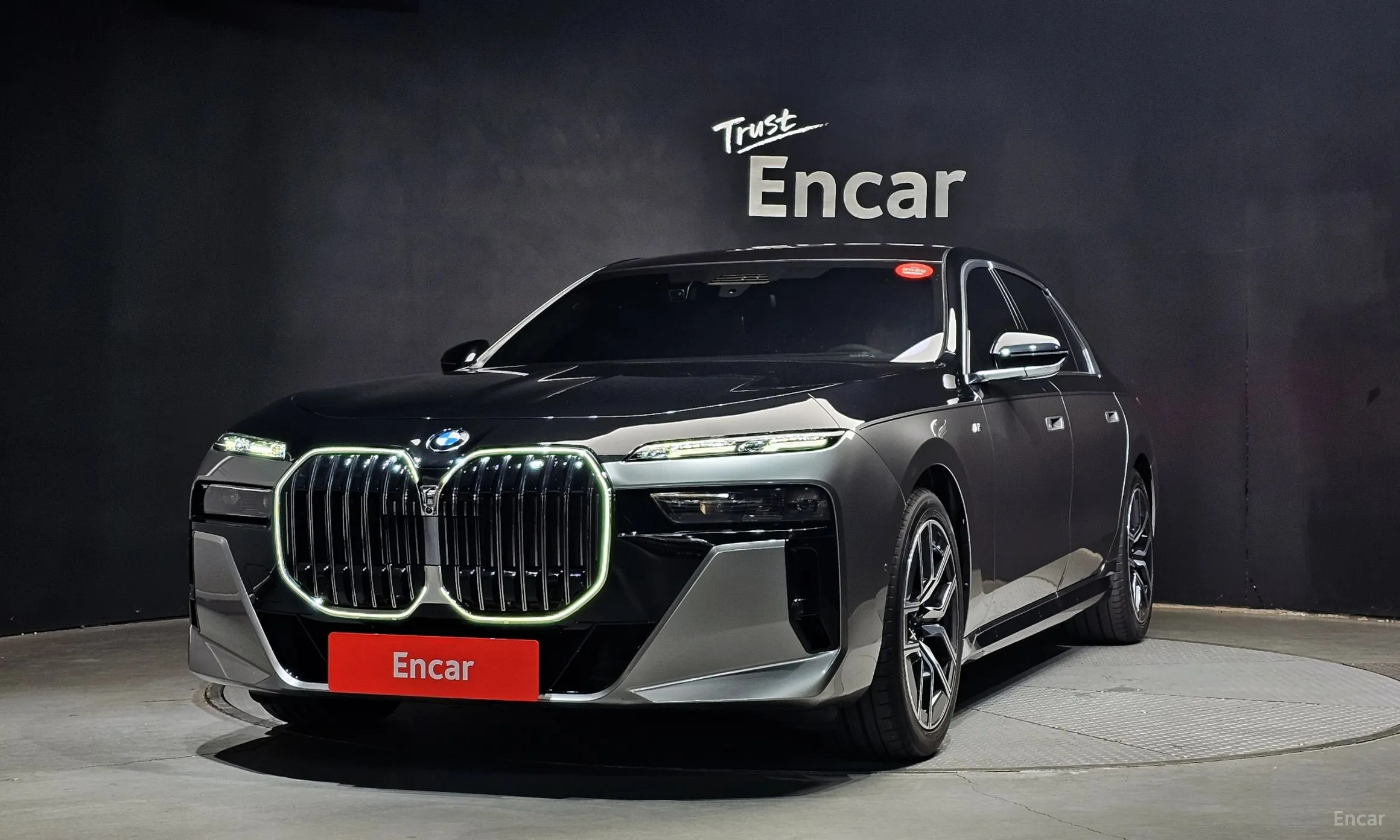 BMW 7 Series (G70)