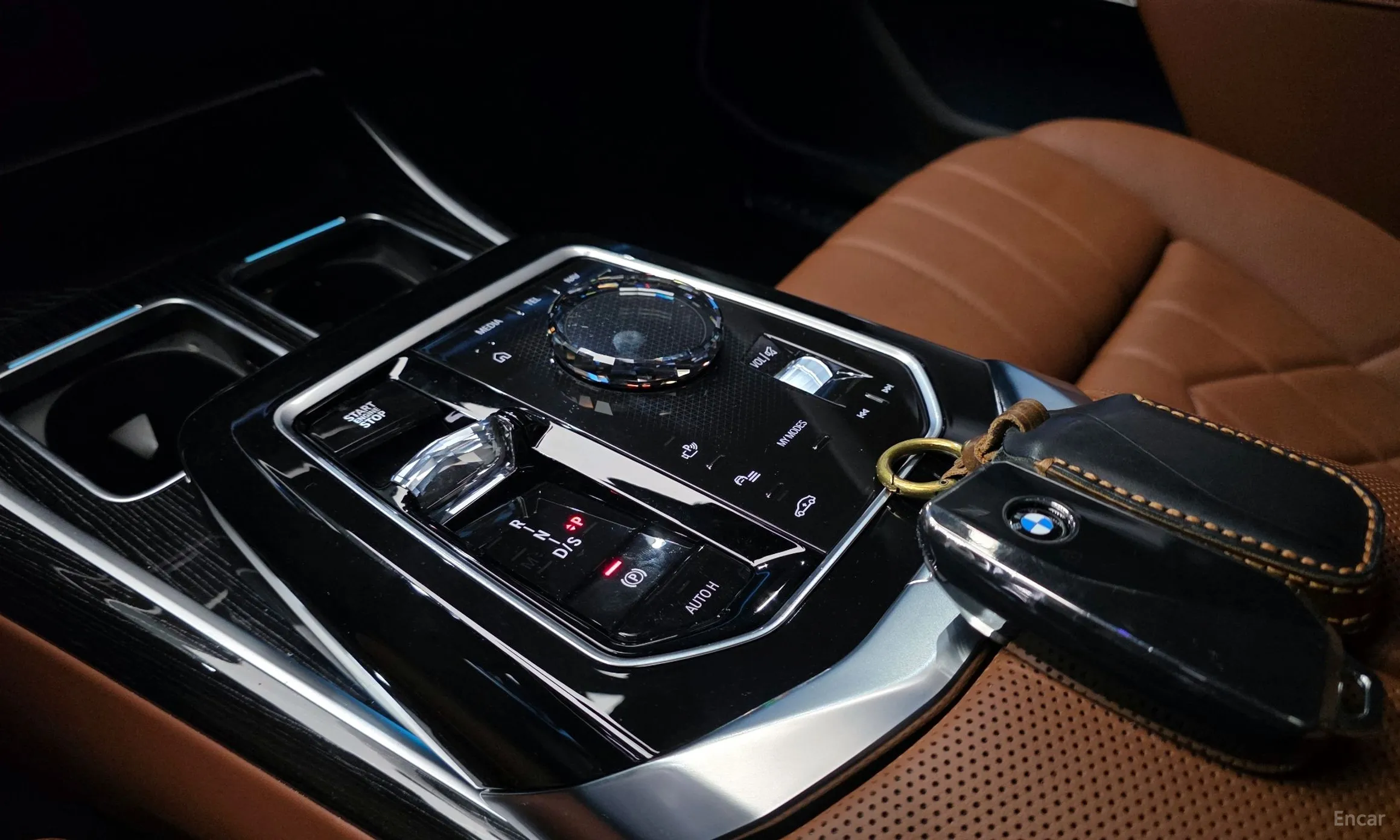 BMW 7 Series (G70) превью 9