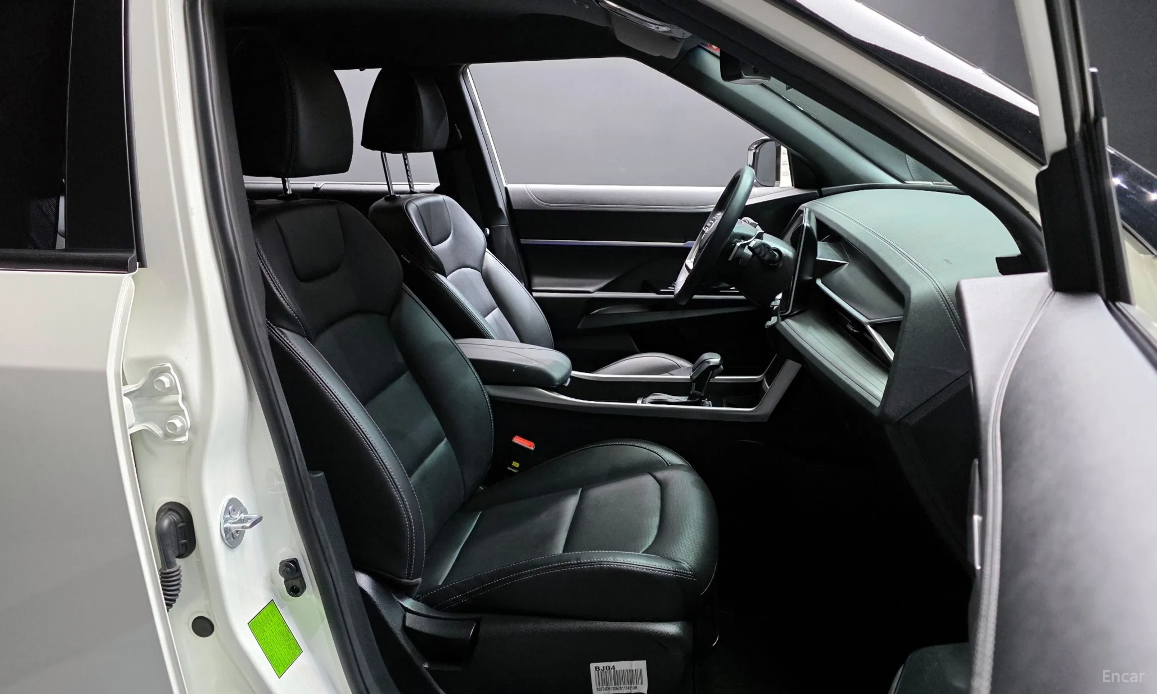 KG Mobility (SsangYong) Torres превью 10