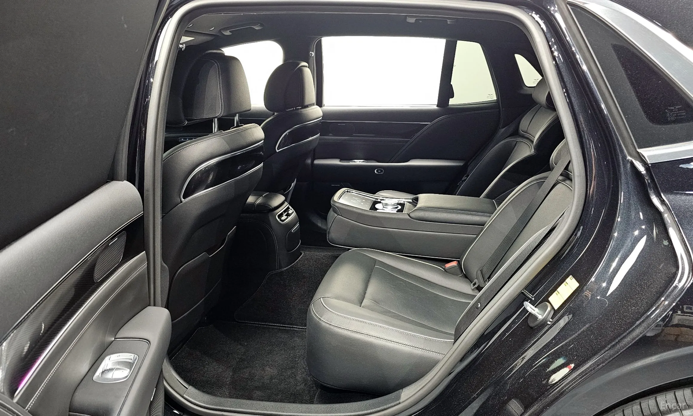 Genesis G90 (RS4) превью 12