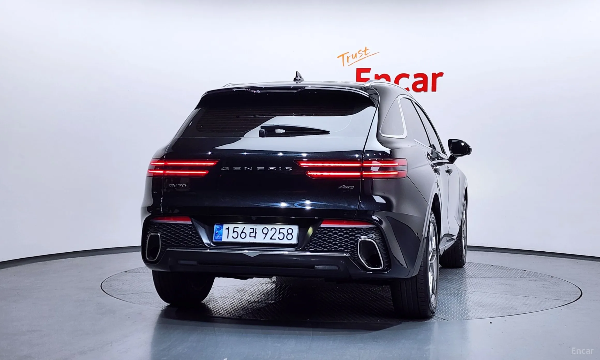 Genesis GV70 превью 4
