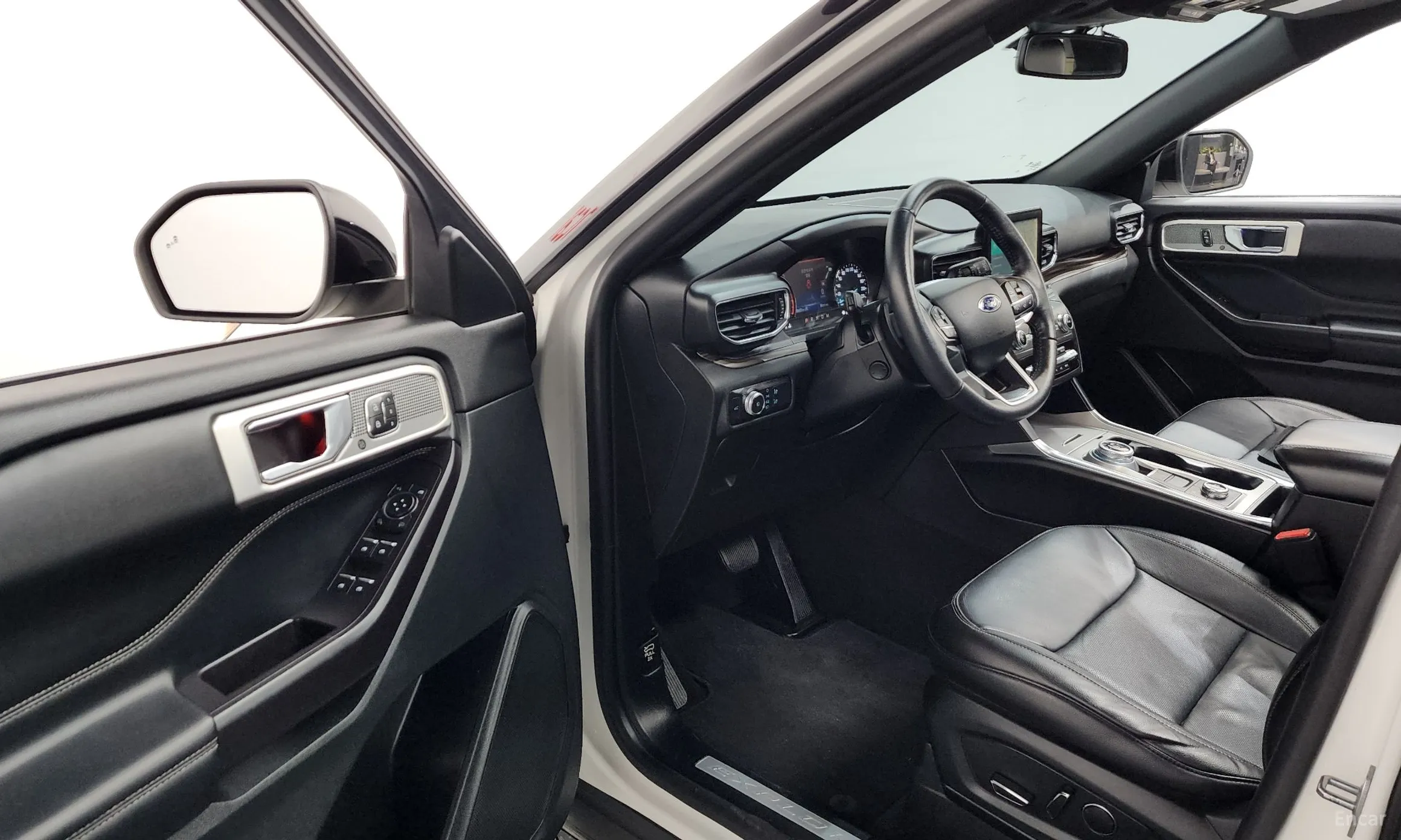 Ford Explorer 6th Generation превью 10