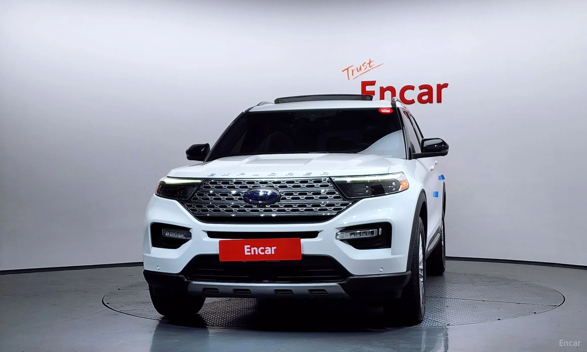 Ford Explorer 6th Generation превью 3