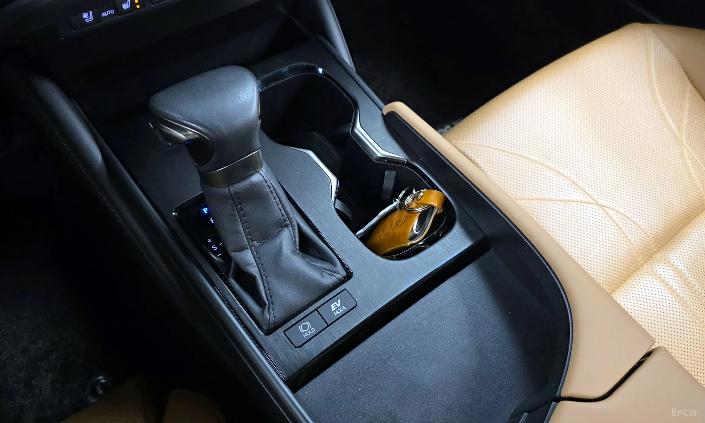 Lexus ES300h 7th Generation превью 9