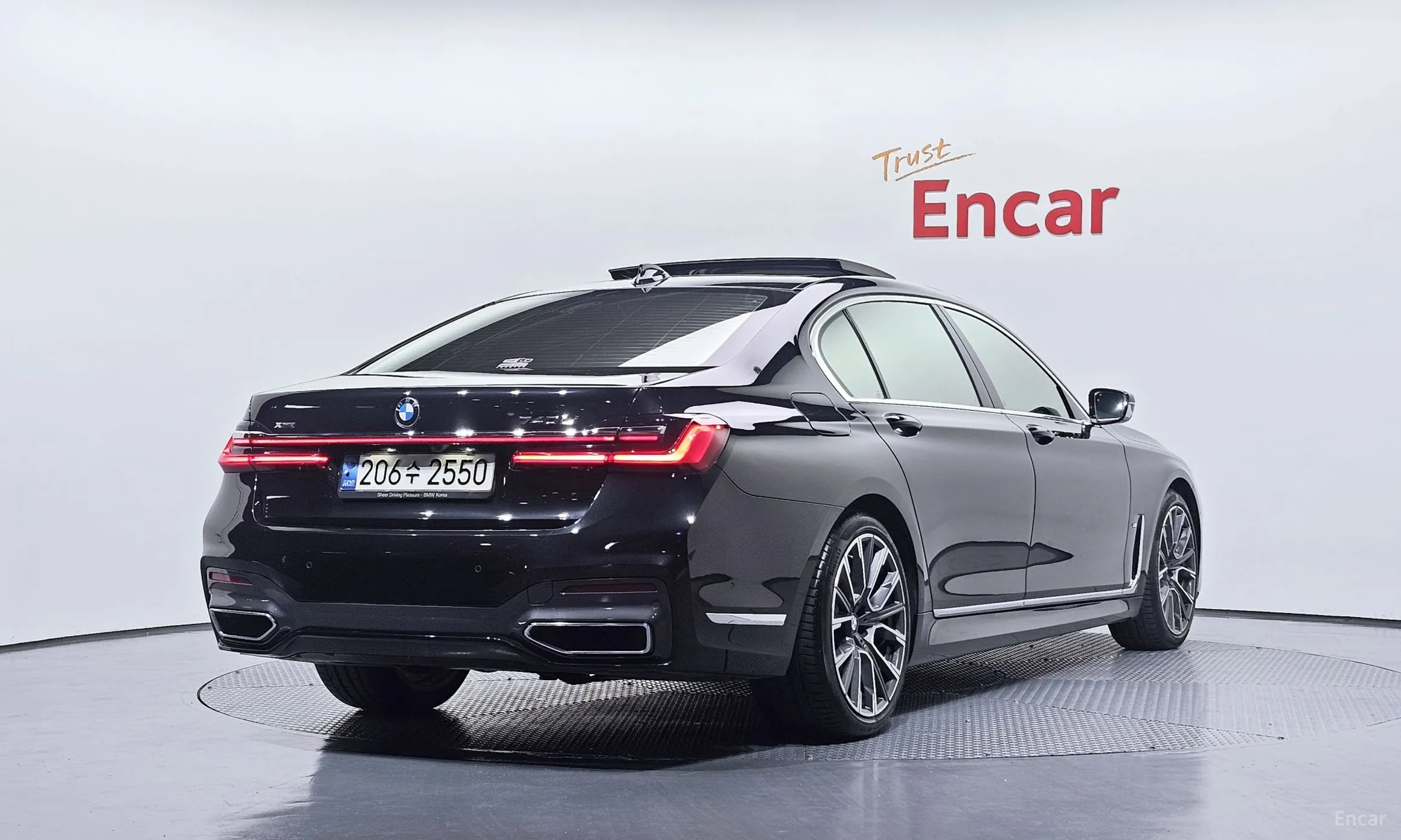 BMW 7 Series (G11)