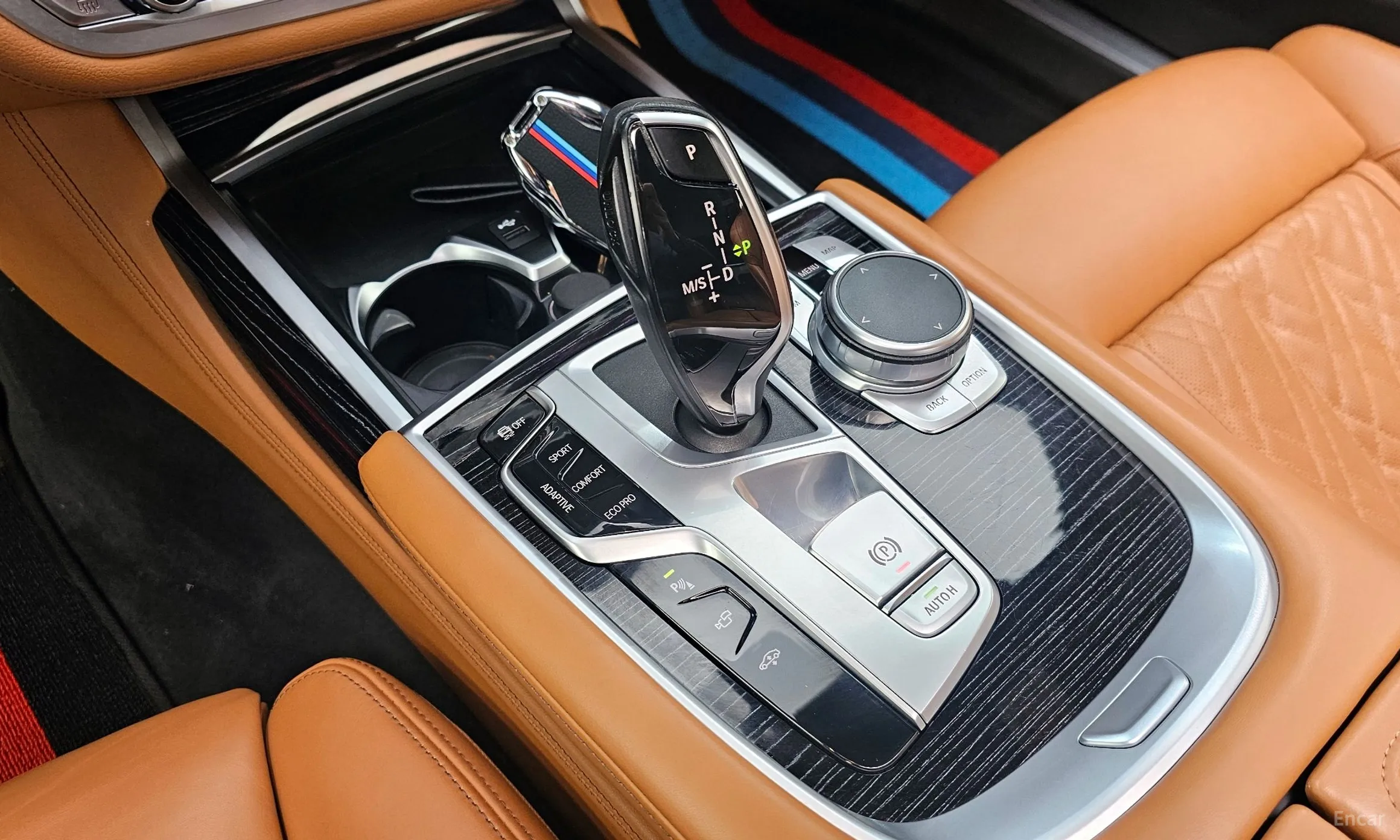 BMW 7 Series (G11) превью 9
