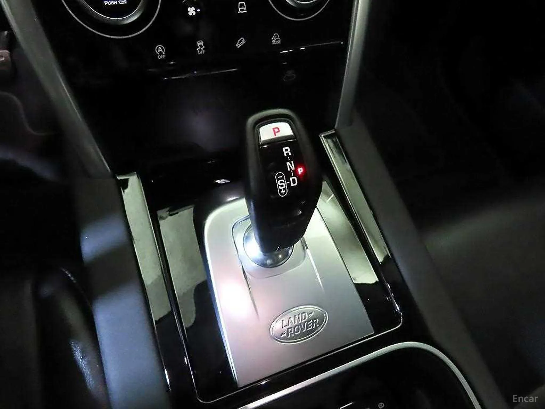 Land Rover Discovery Sports превью 12