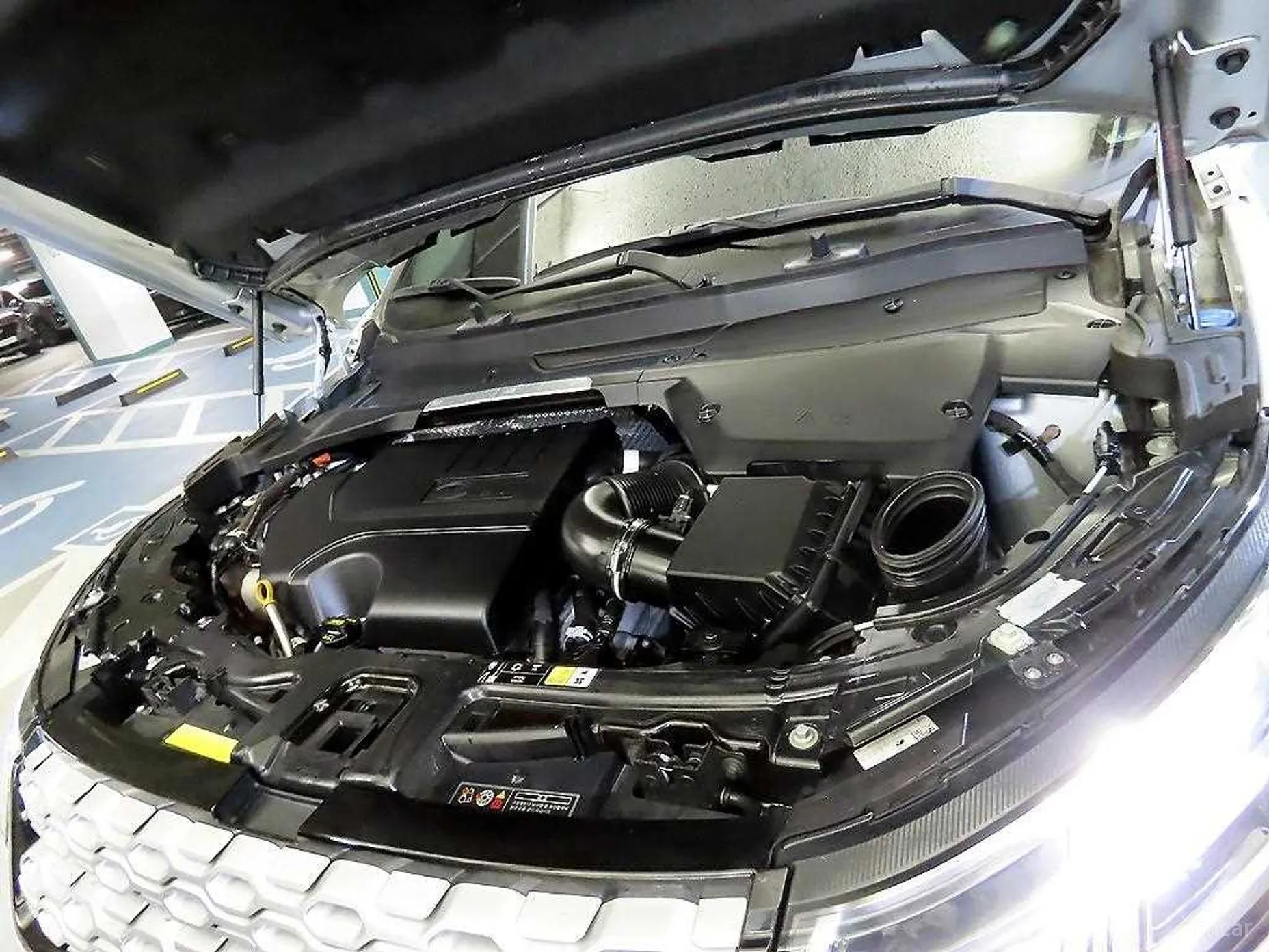 Land Rover Discovery Sports превью 19