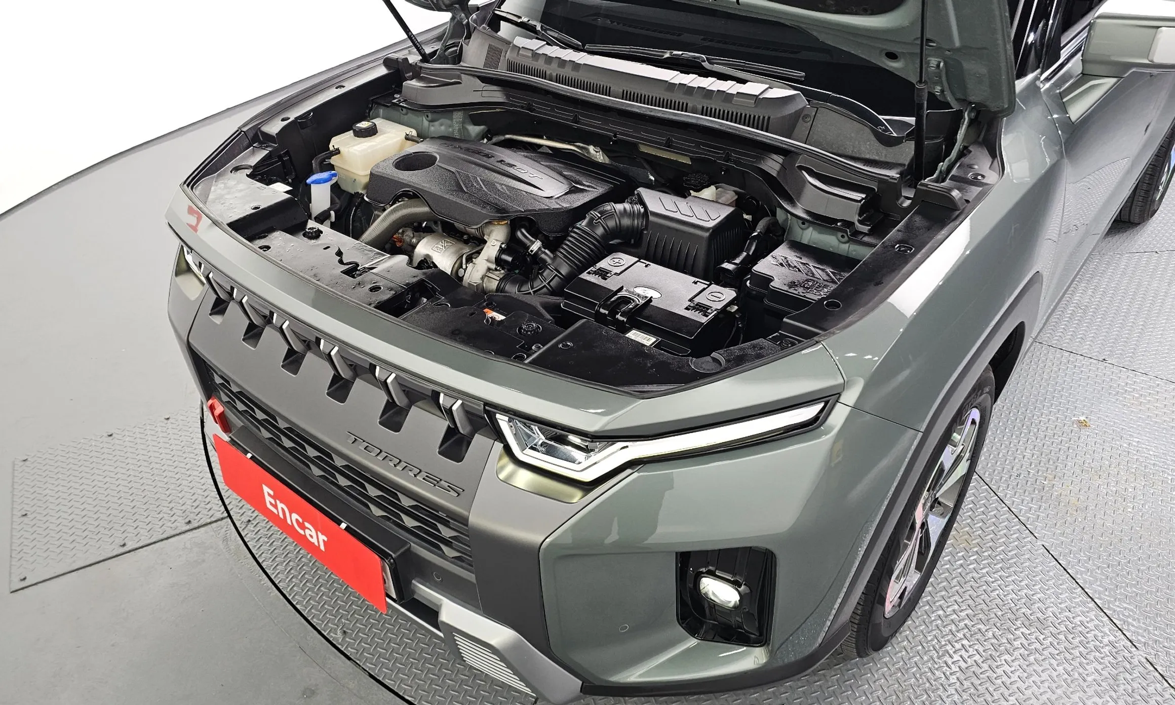 KG Mobility (SsangYong) Torres превью 6