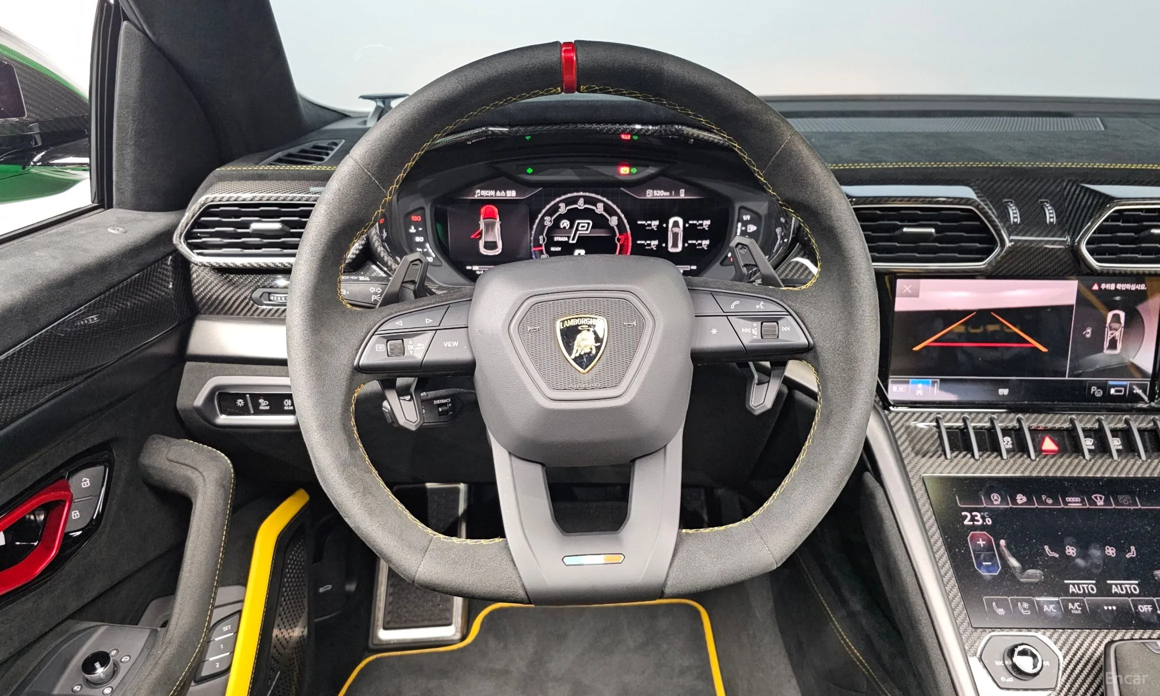 Lamborghini Urus превью 13