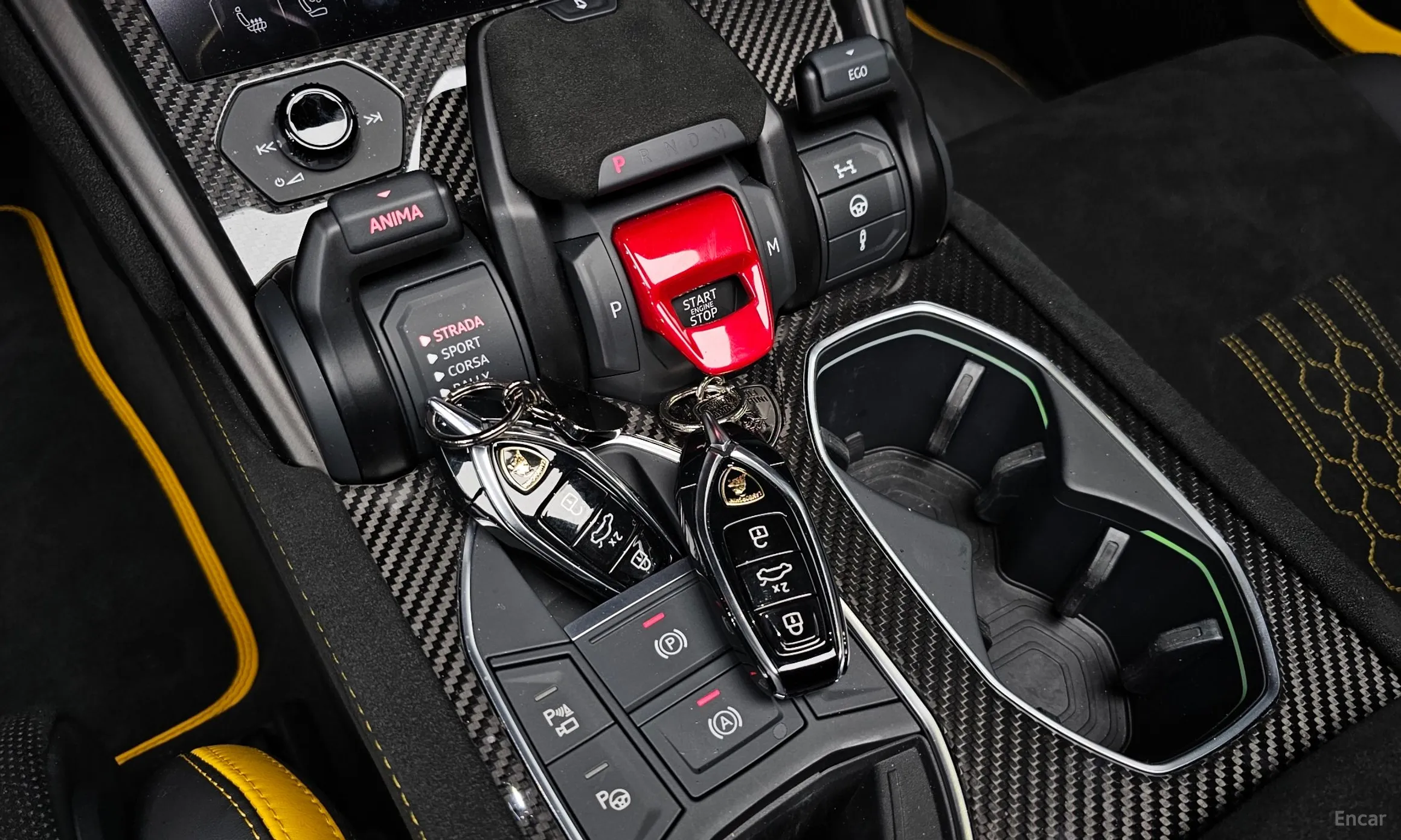 Lamborghini Urus превью 9