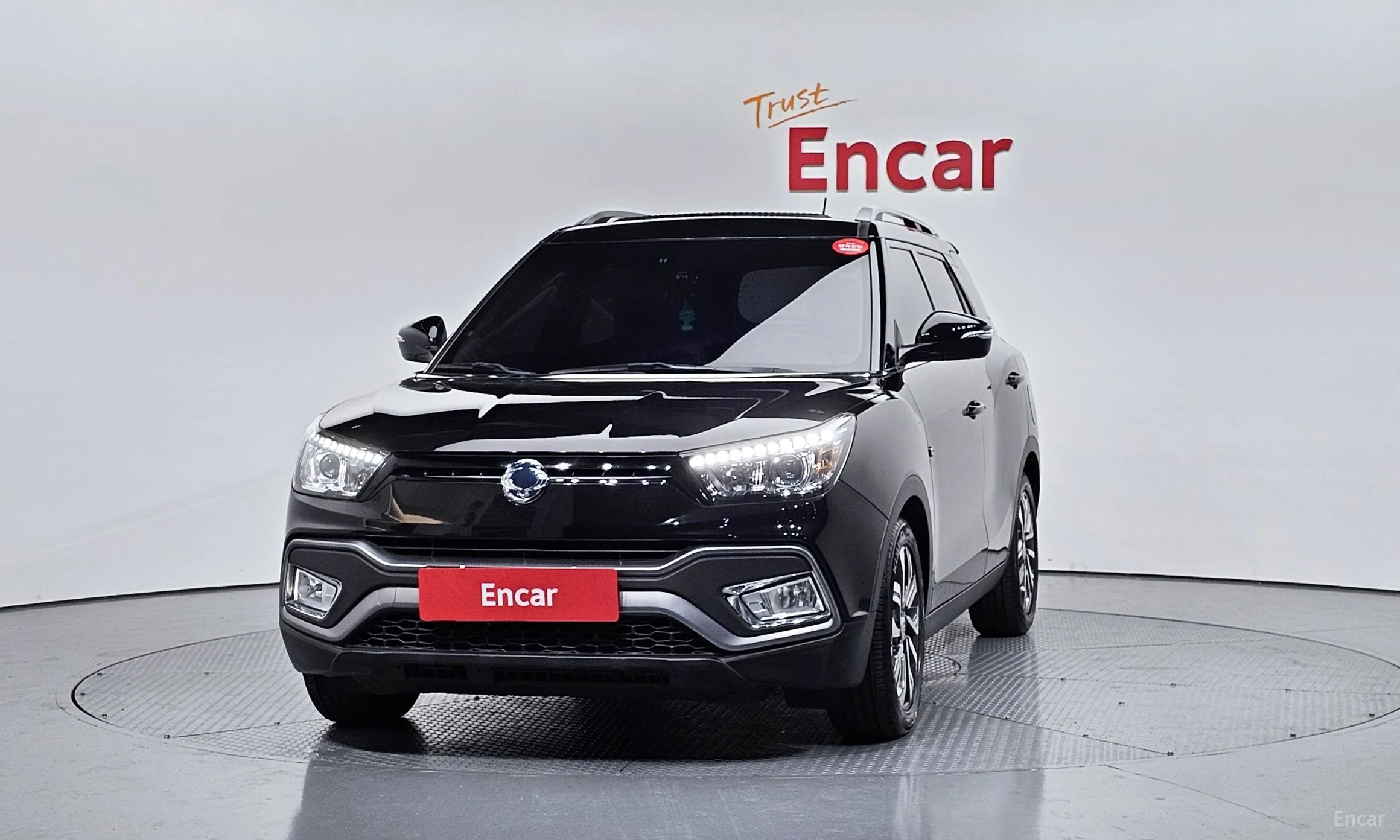 KG Mobility (SsangYong) Tivoli Air превью 3