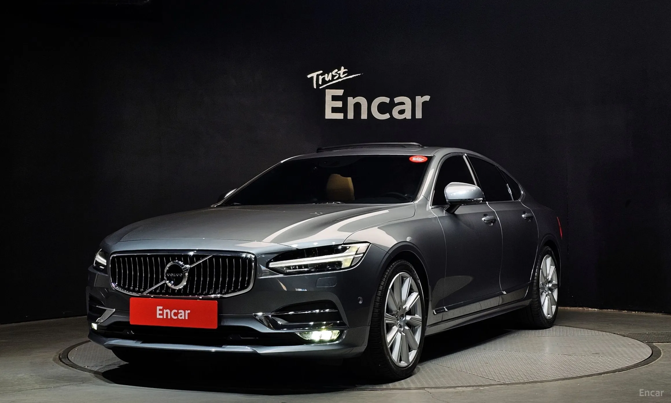 S90
