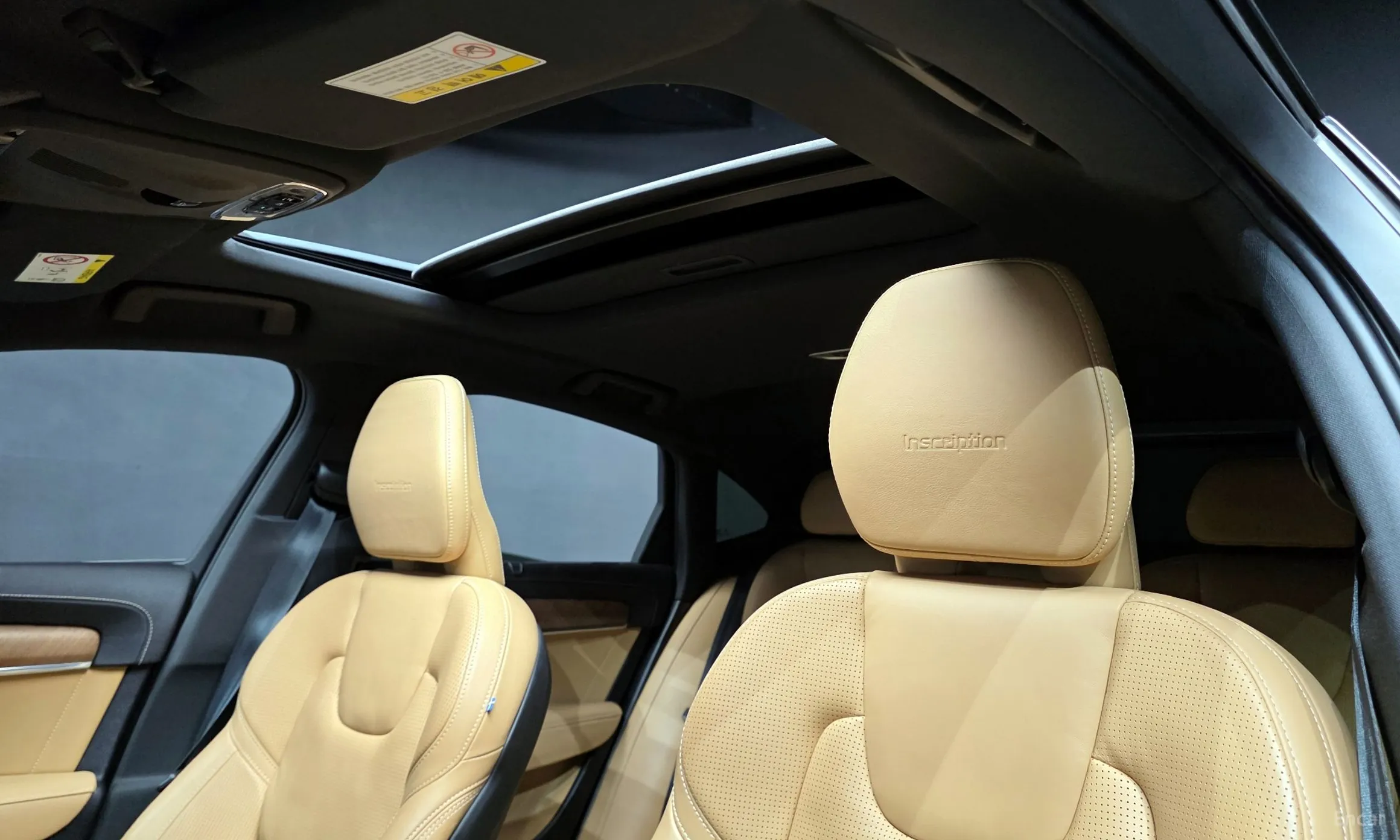 Volvo S90 превью 19