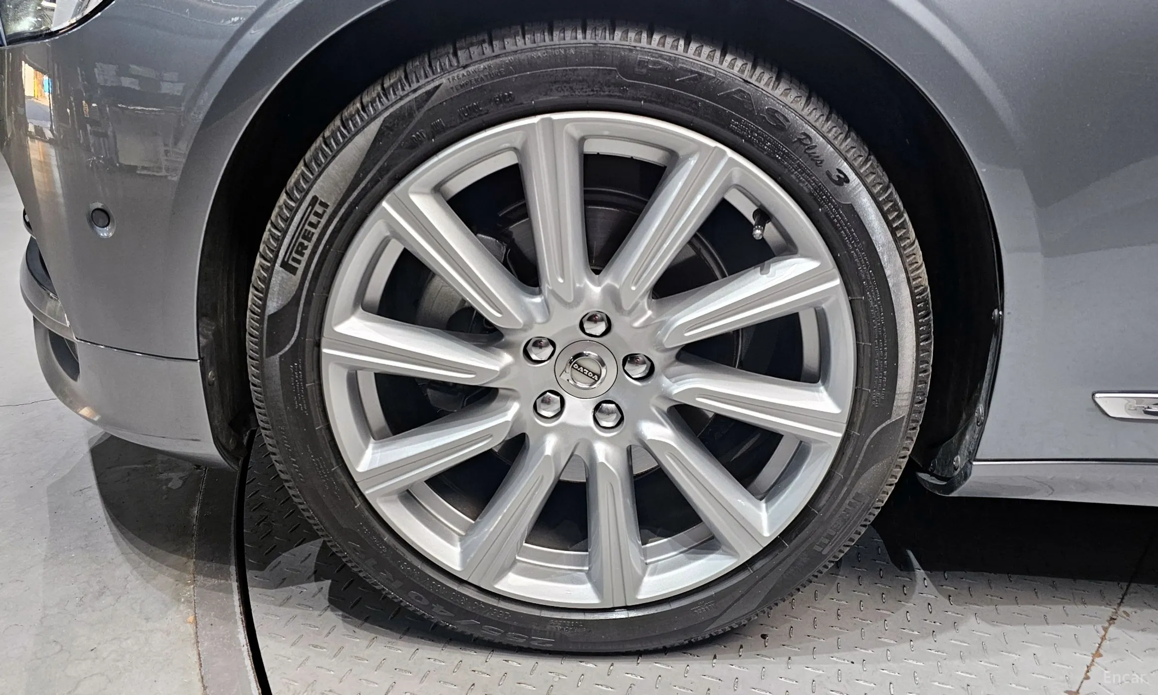 Volvo S90 превью 5
