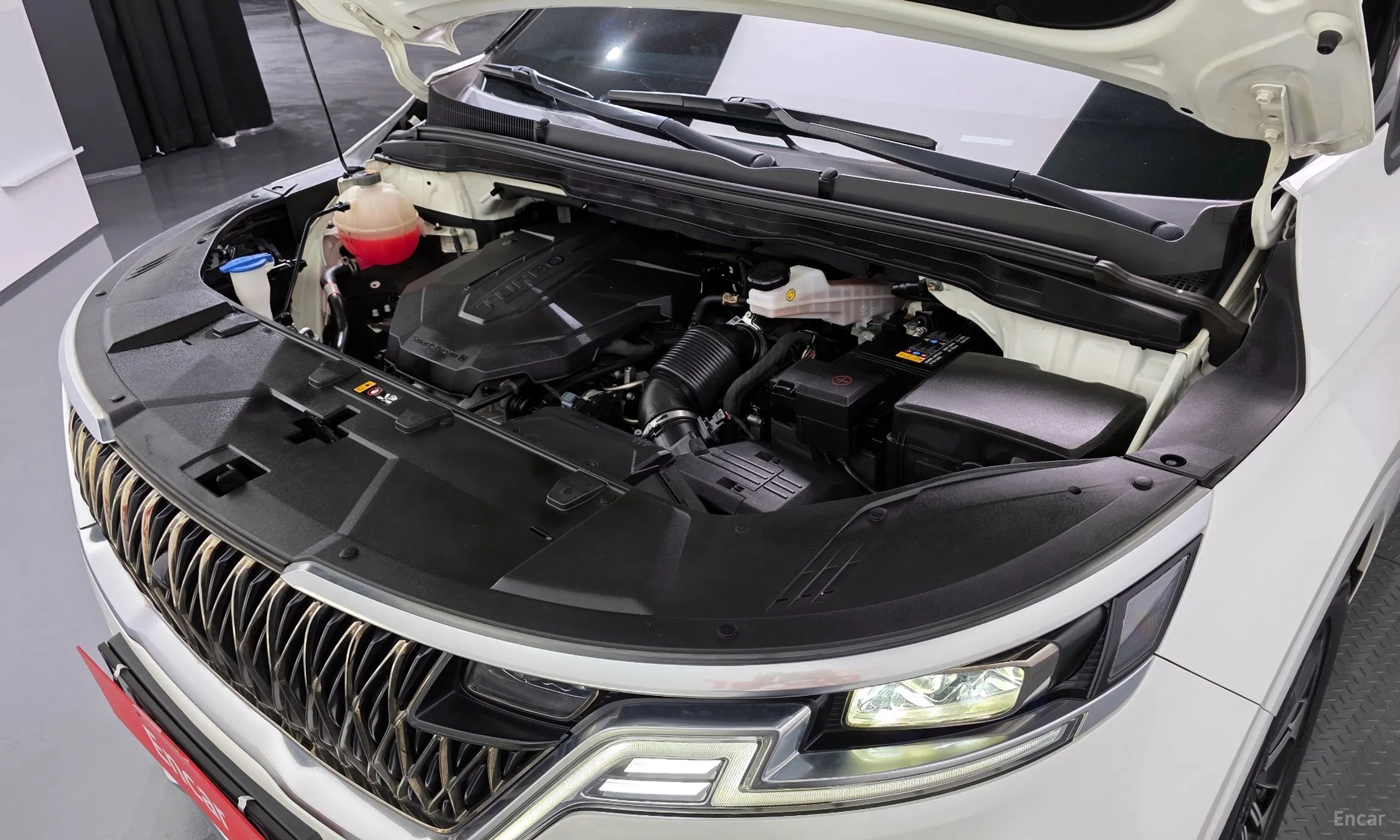Kia Carnival Gen 4 превью 6