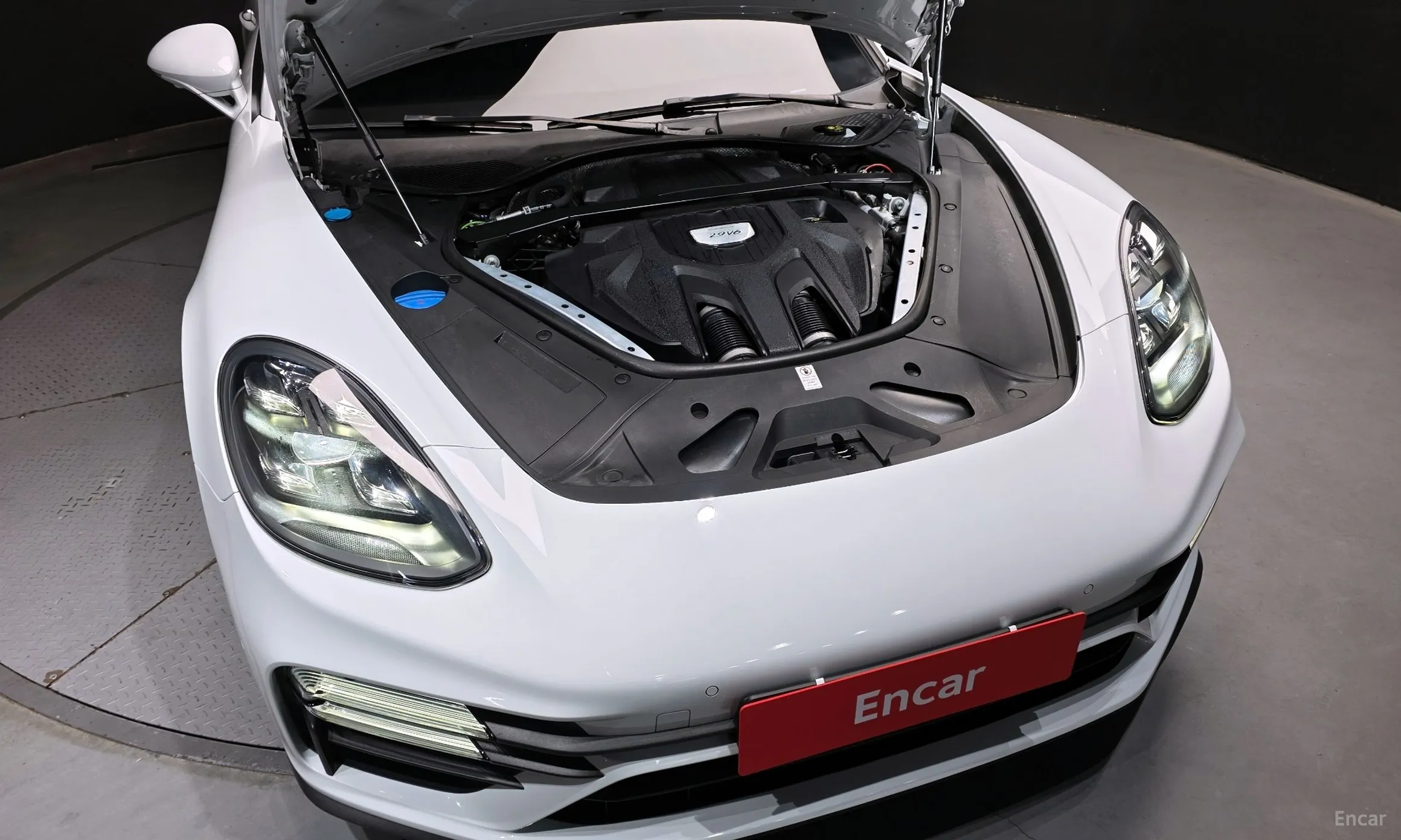 Porsche Panamera (971) превью 6