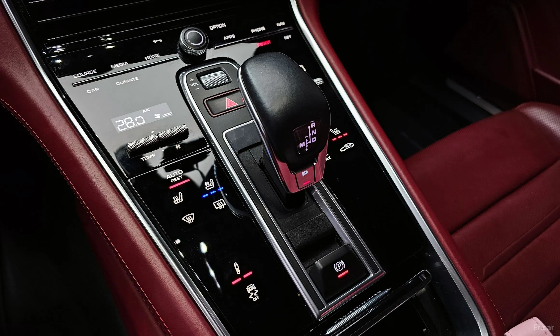 Porsche Panamera (971) превью 9