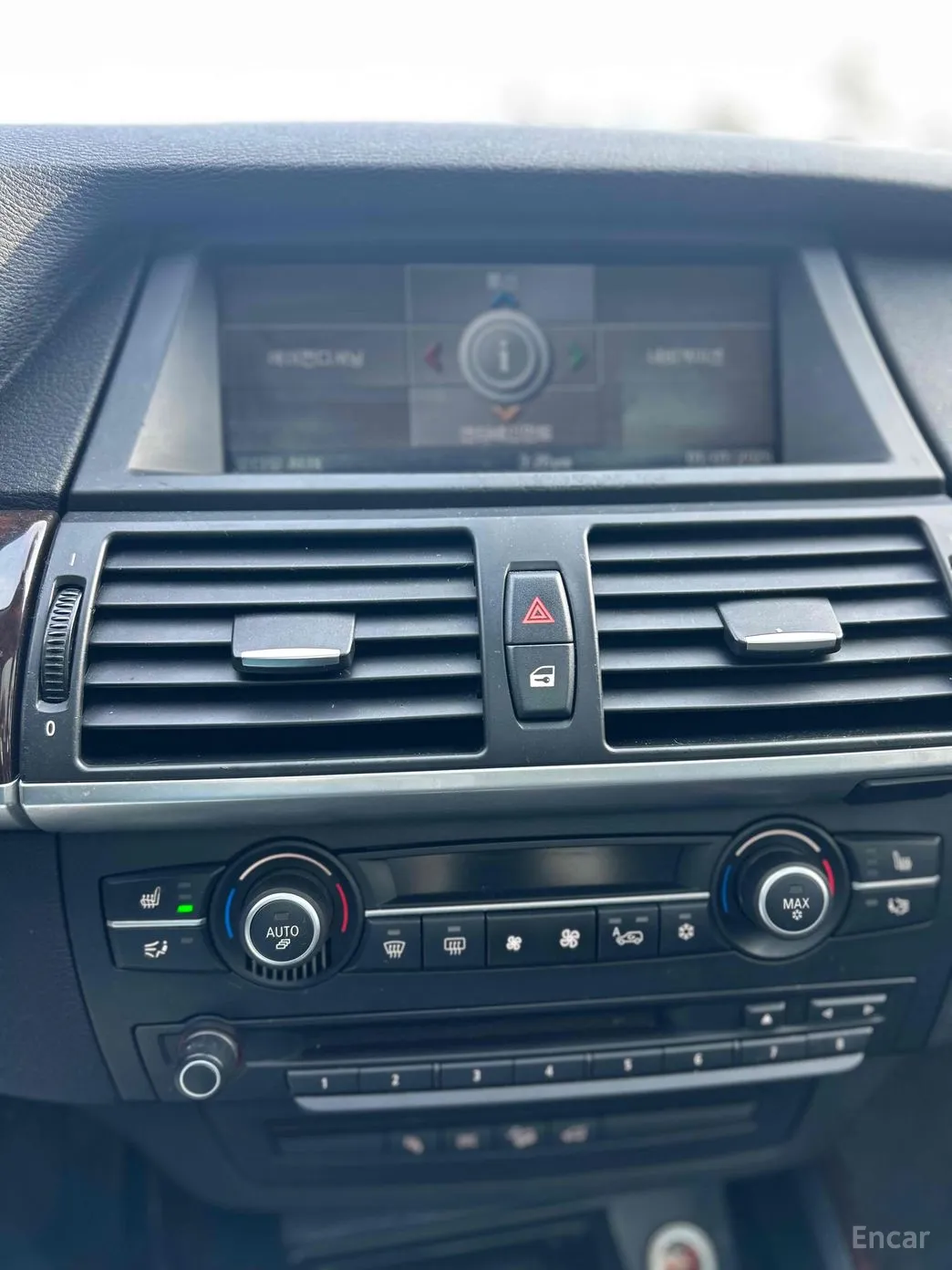 BMW X5 (E70) превью 12
