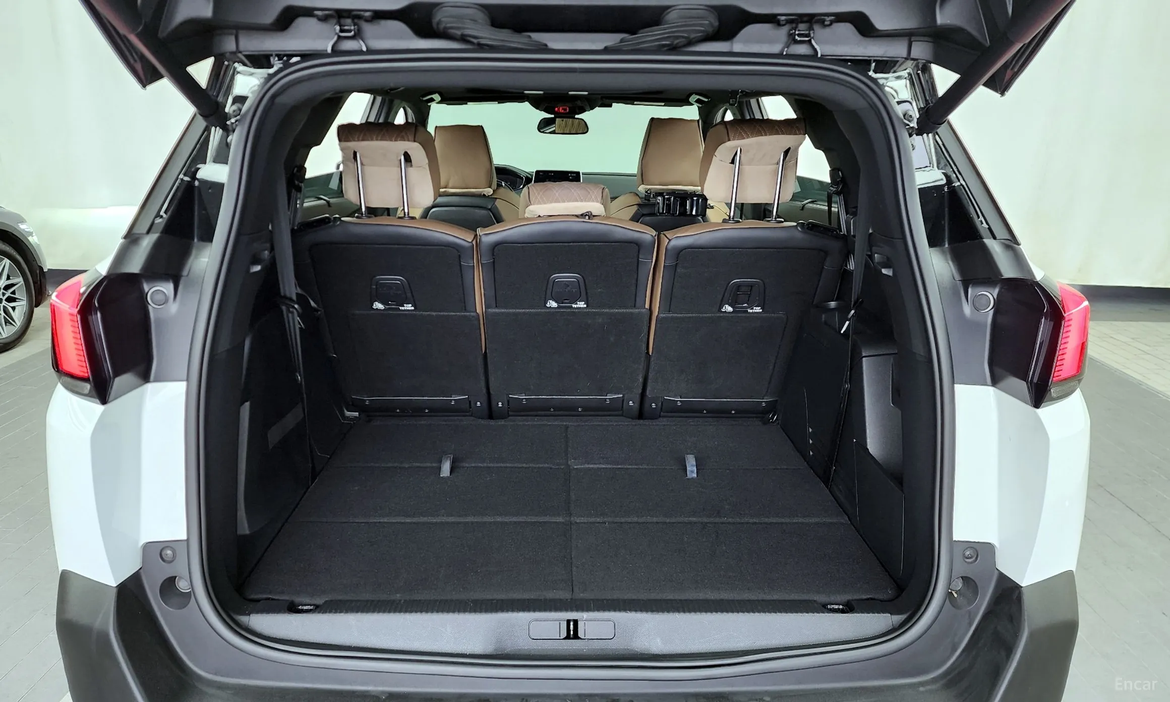 Peugeot 5008 2nd generation превью 20