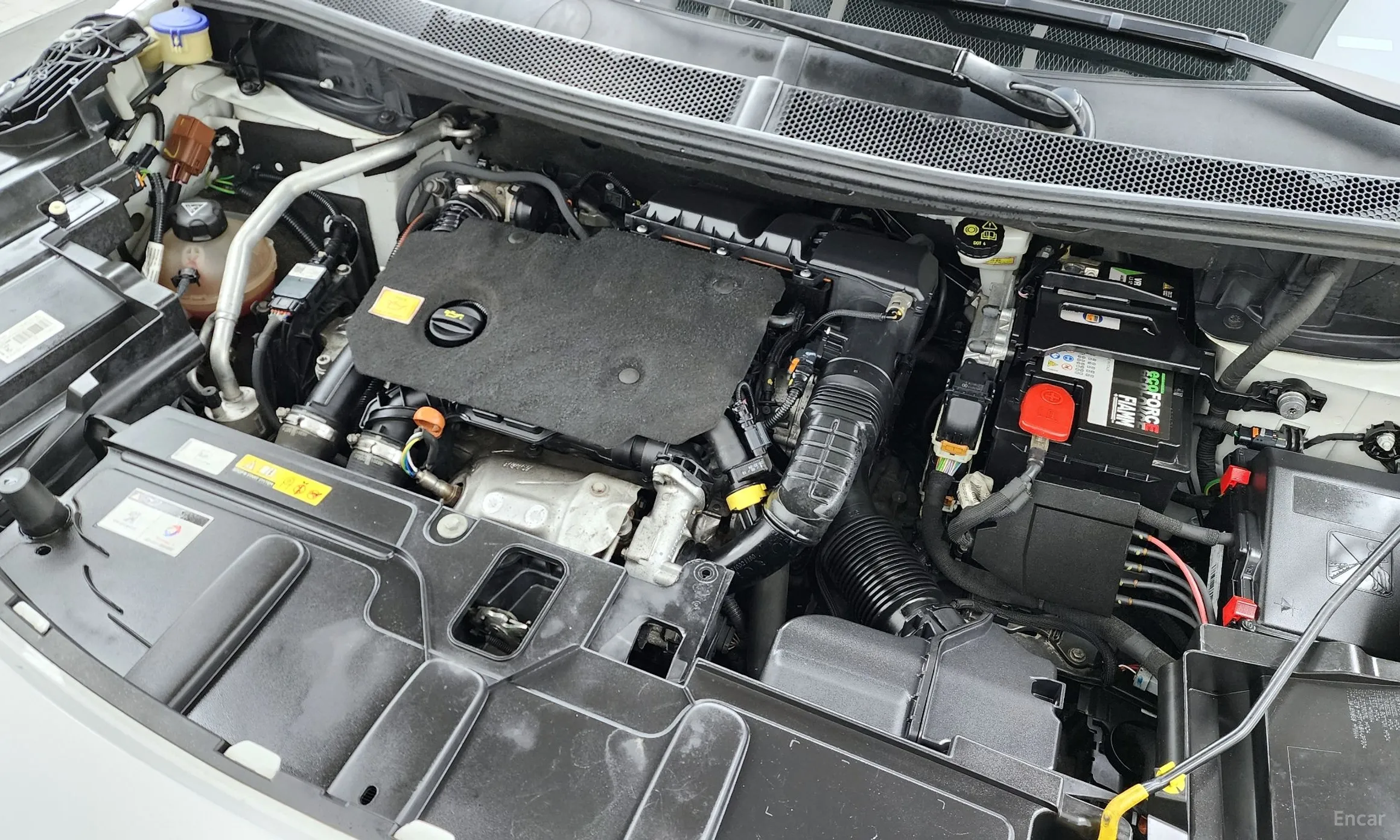 Peugeot 5008 2nd generation превью 6