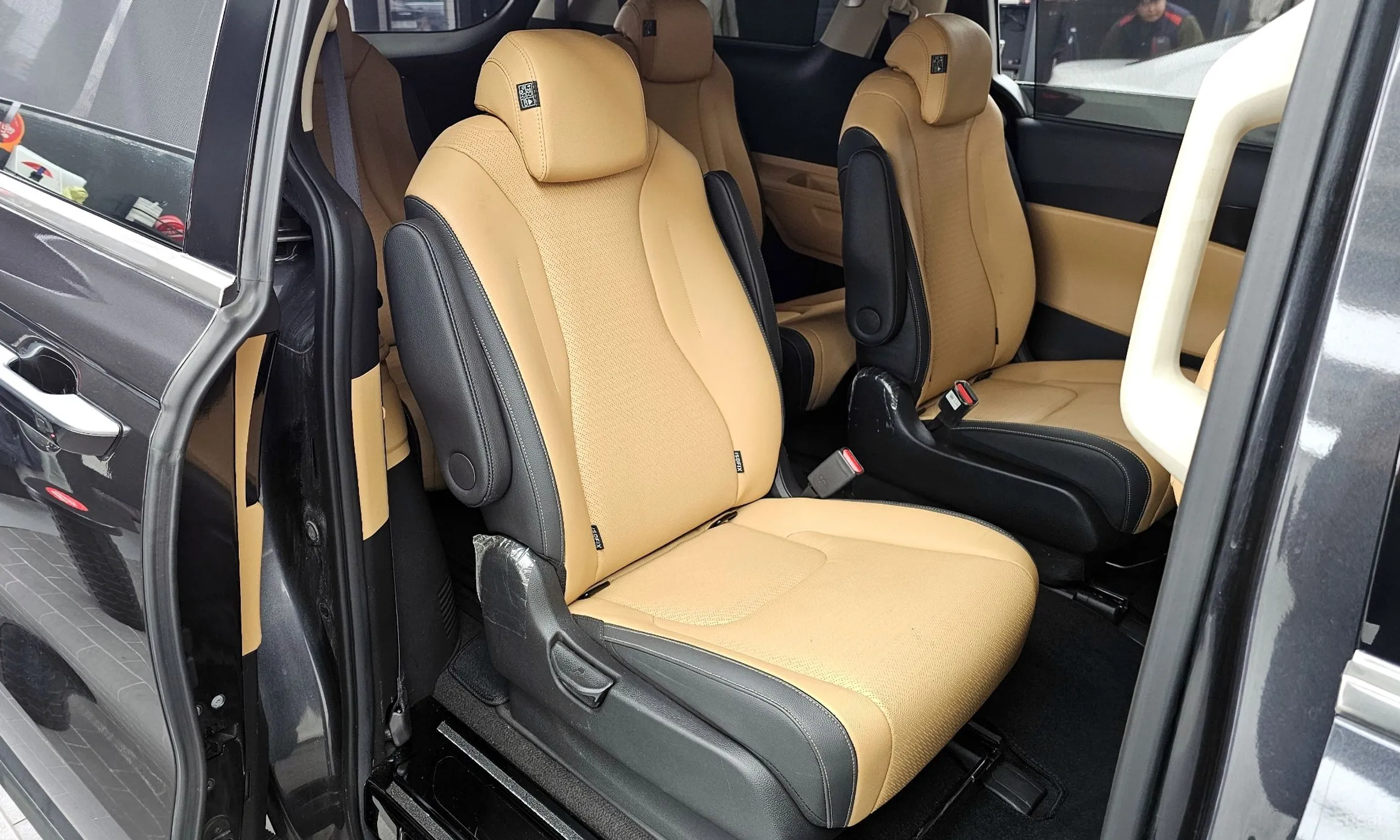 Kia Carnival Gen 4 превью 12