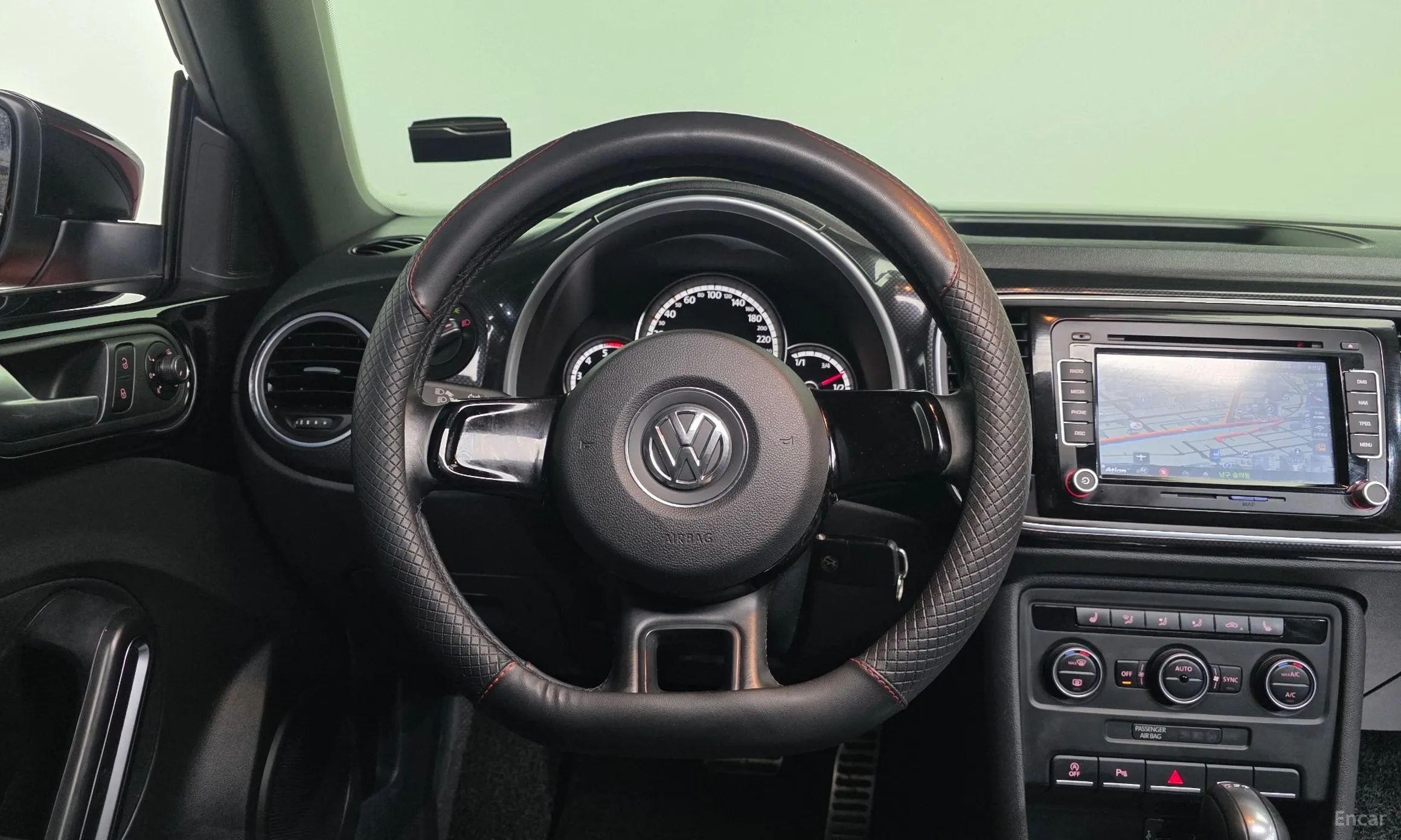 Volkswagen The Beetle превью 13
