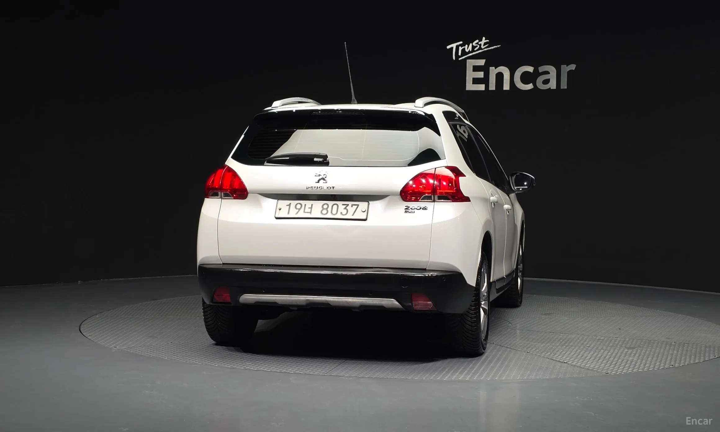 Peugeot 2008. превью 4