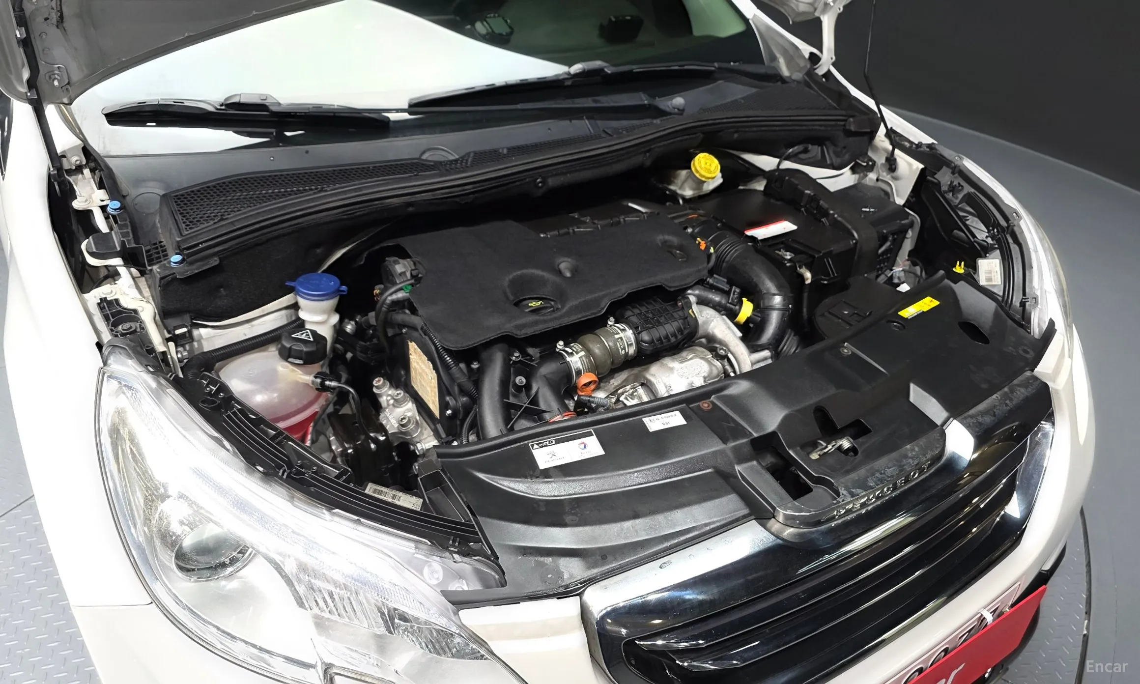 Peugeot 2008. превью 6