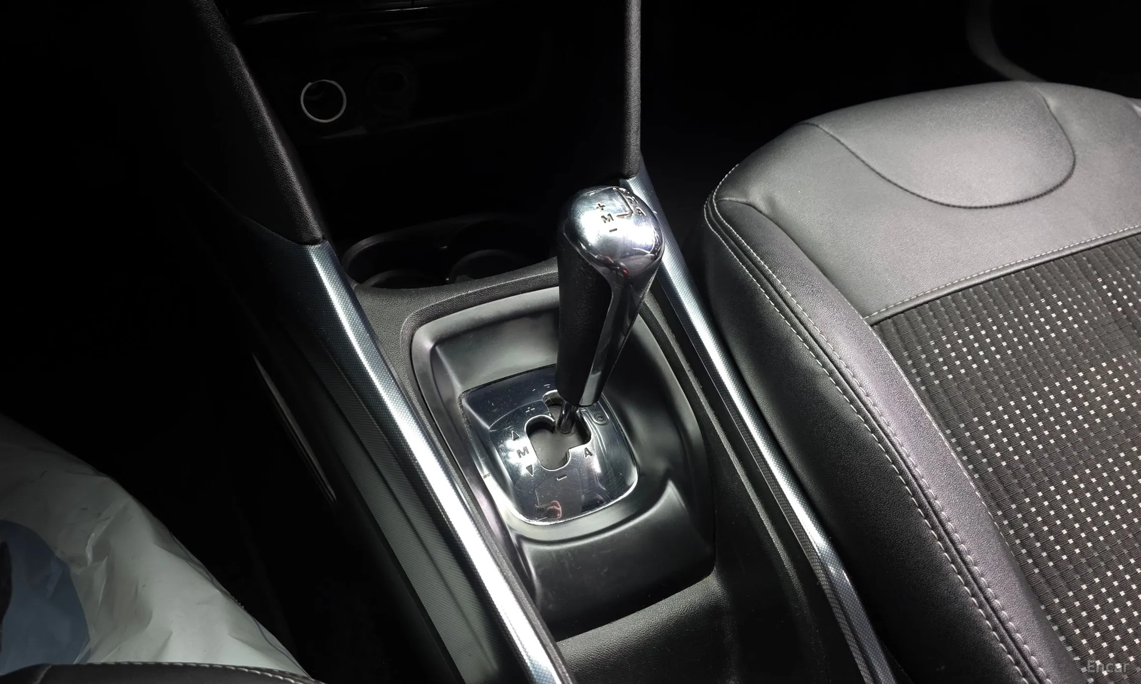 Peugeot 2008. превью 9