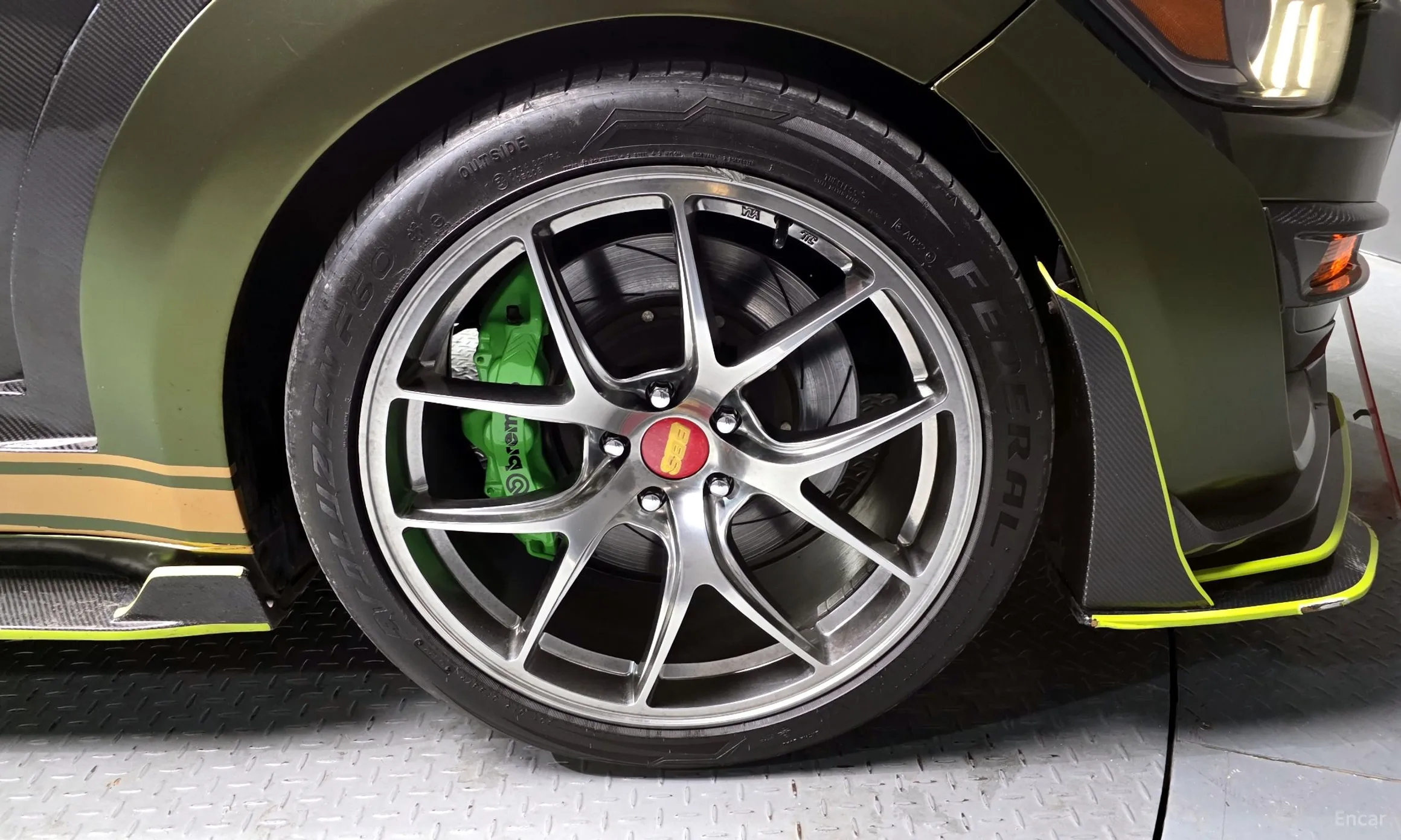 Ford Mustang превью 5
