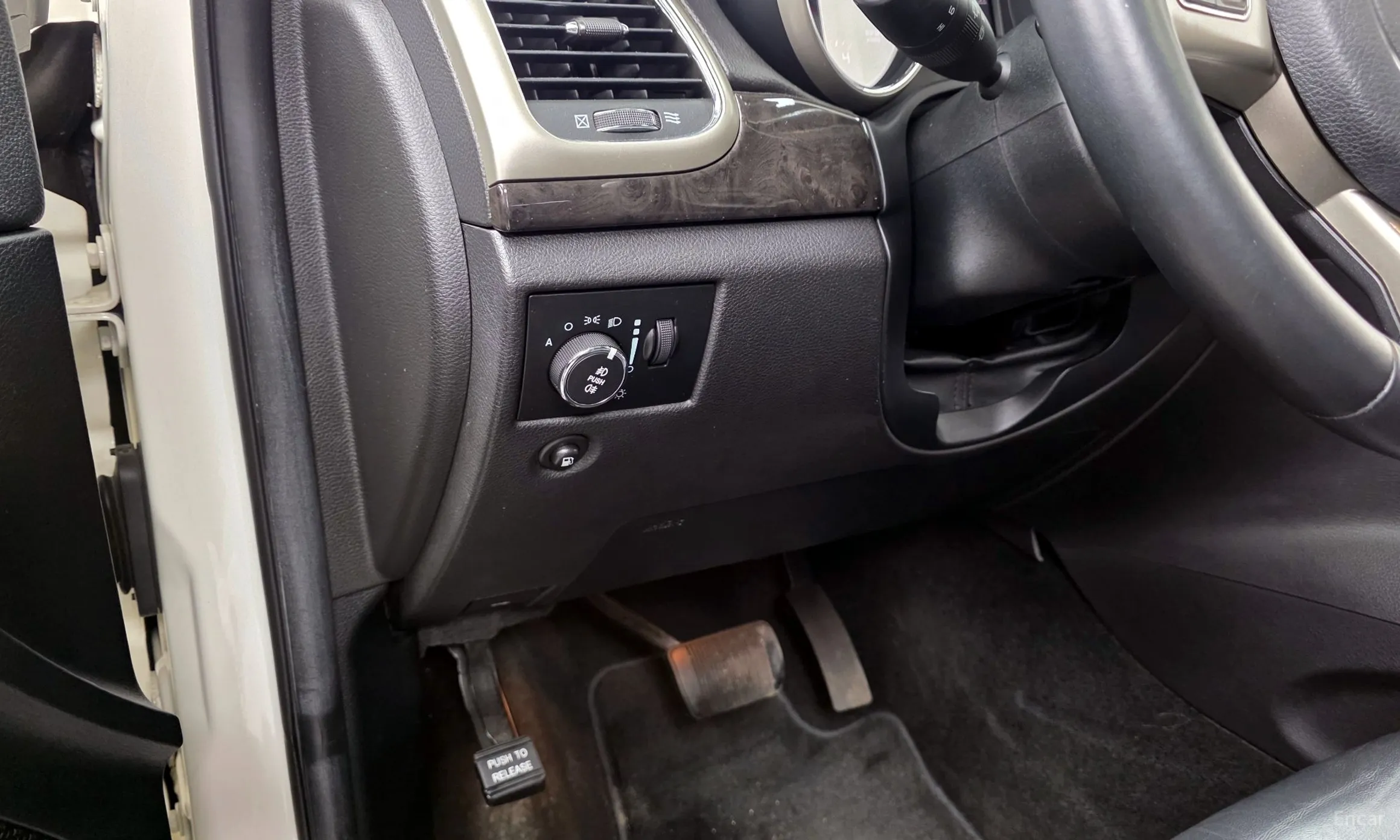 Jeep Grand Cherokee превью 16