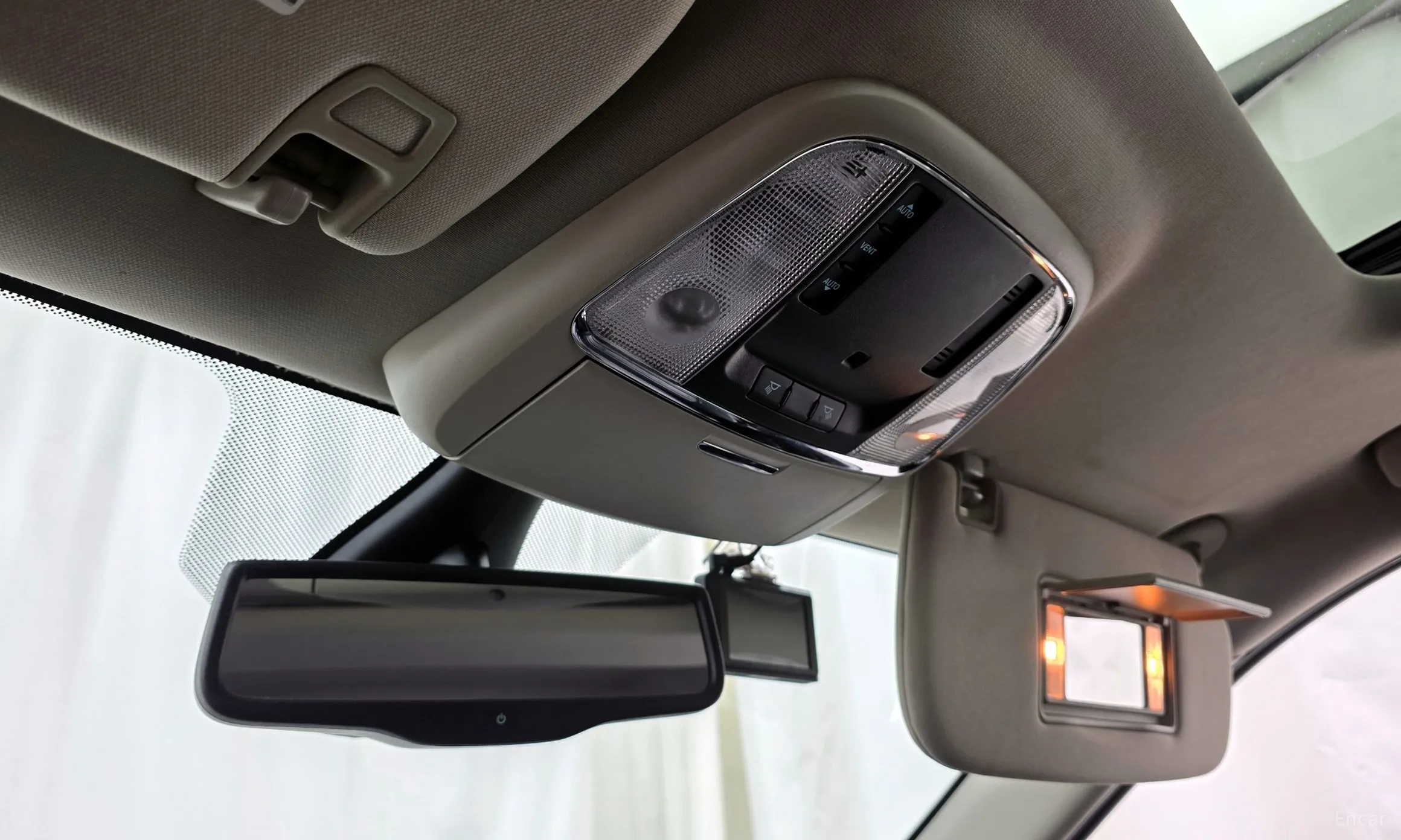 Jeep Grand Cherokee превью 17
