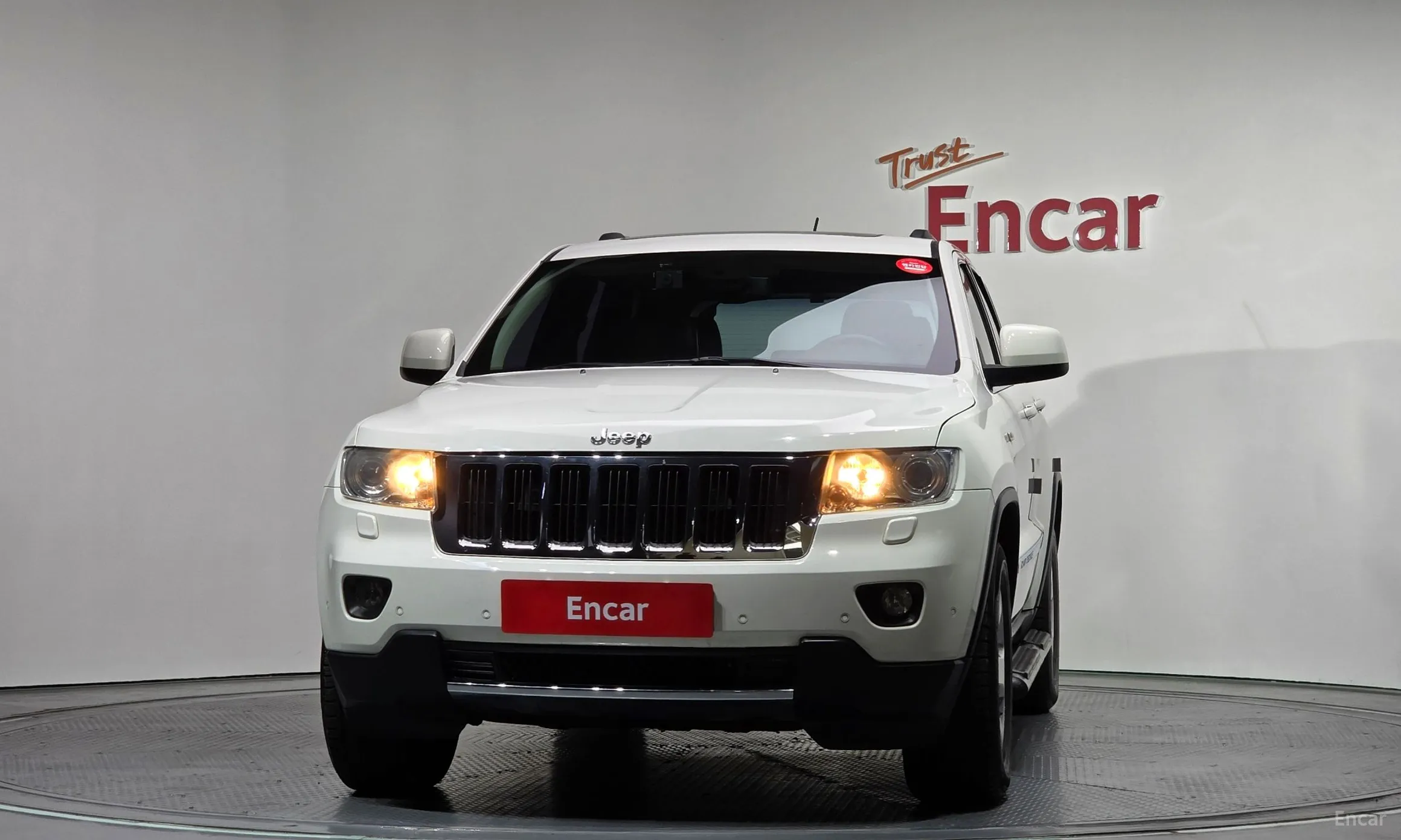 Jeep Grand Cherokee превью 3