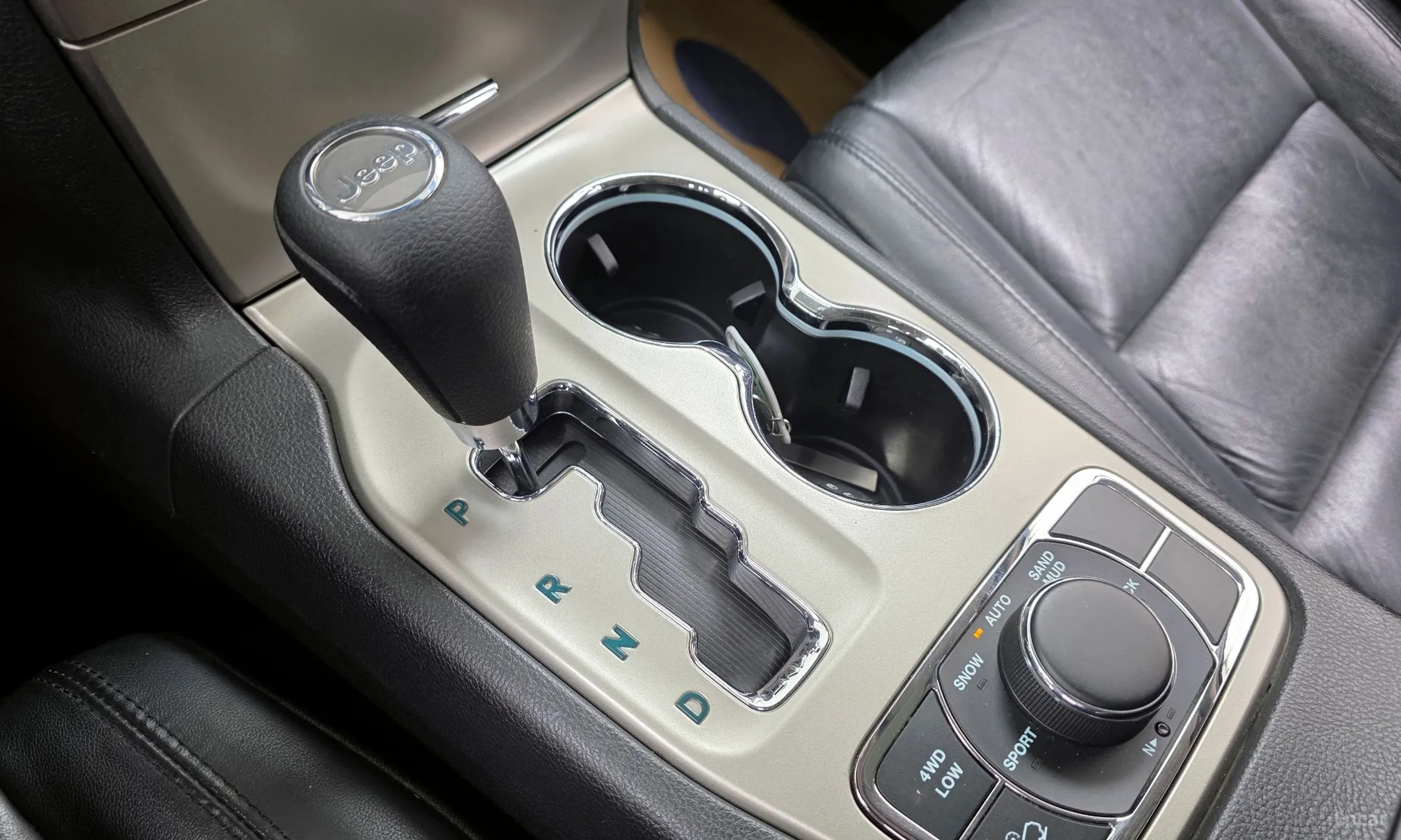 Jeep Grand Cherokee превью 9