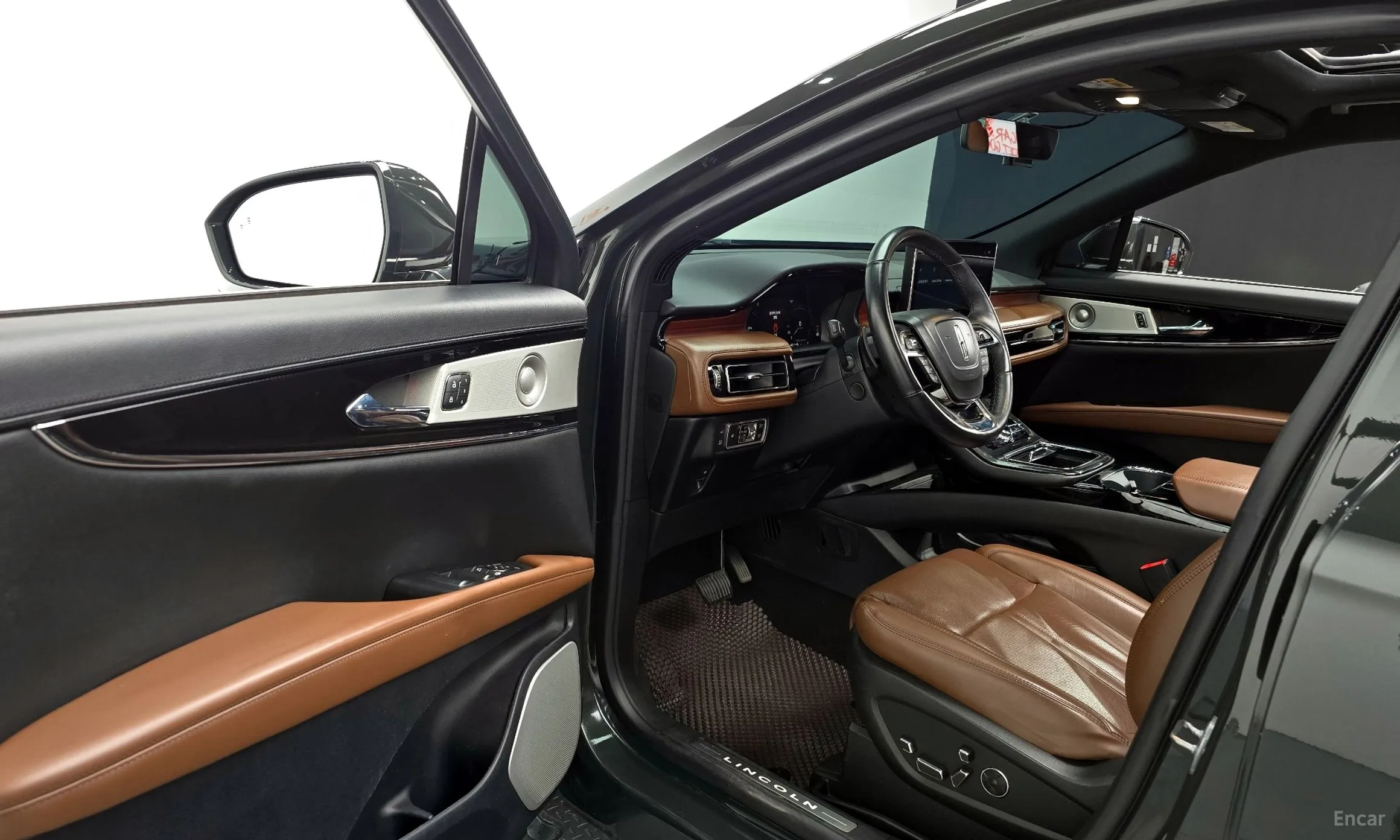Lincoln Nautilus Gen 1 превью 11
