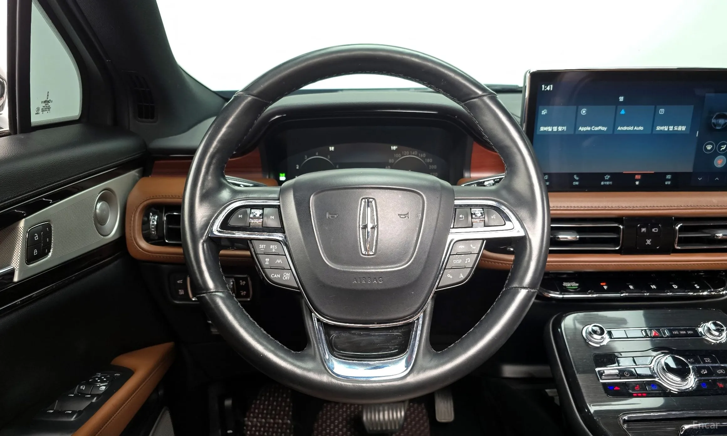 Lincoln Nautilus Gen 1 превью 13