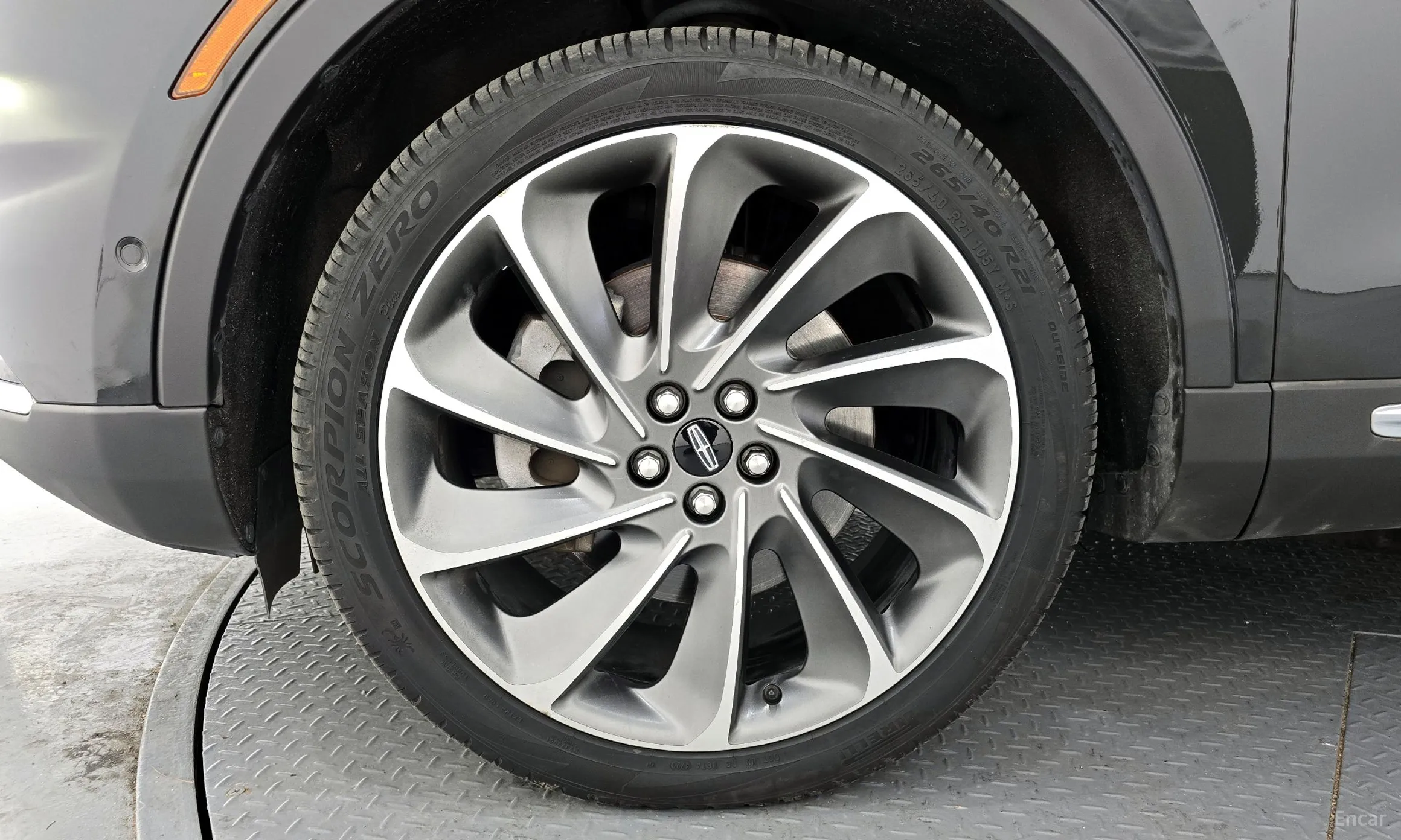 Lincoln Nautilus Gen 1 превью 5